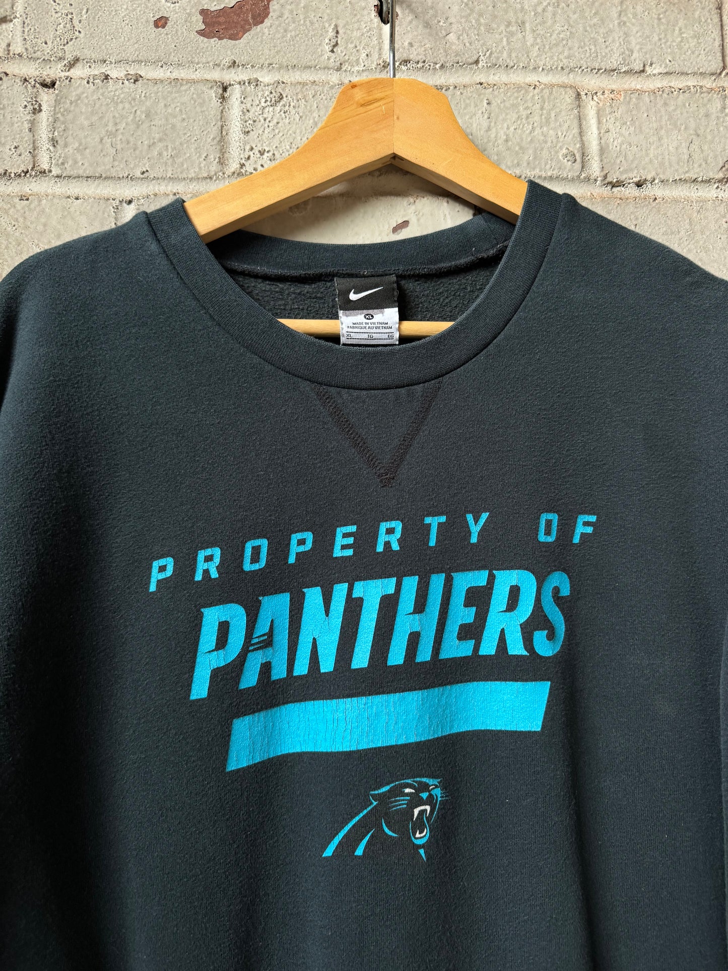 2013 Carolina Panthers Nike Team Issued Black Spellout Sideline NFL Crewneck (XL)