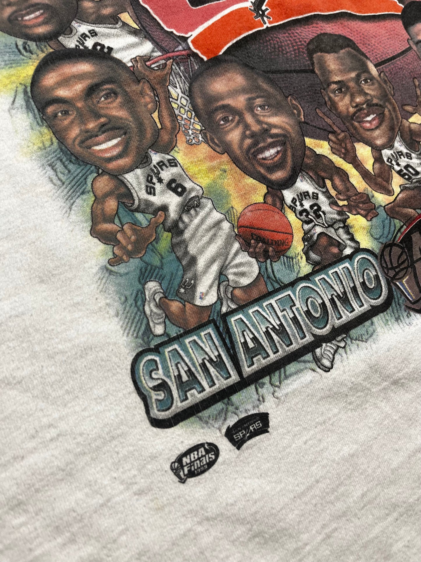 1999 San Antonio Spurs NBA Champions Caricature Pro Player Vintage Tee (XL)