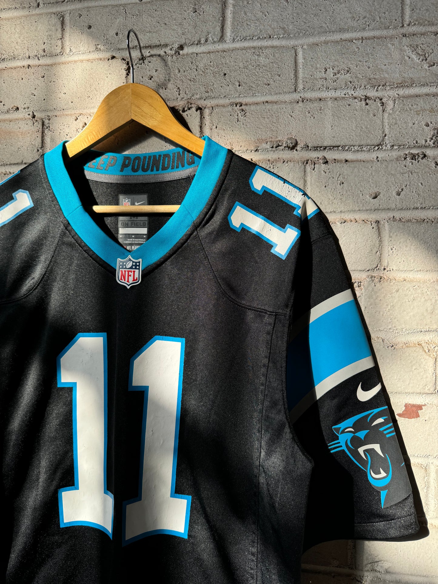 2020 Carolina Panthers Robbie Anderson Black Nike NFL Jersey (Medium)
