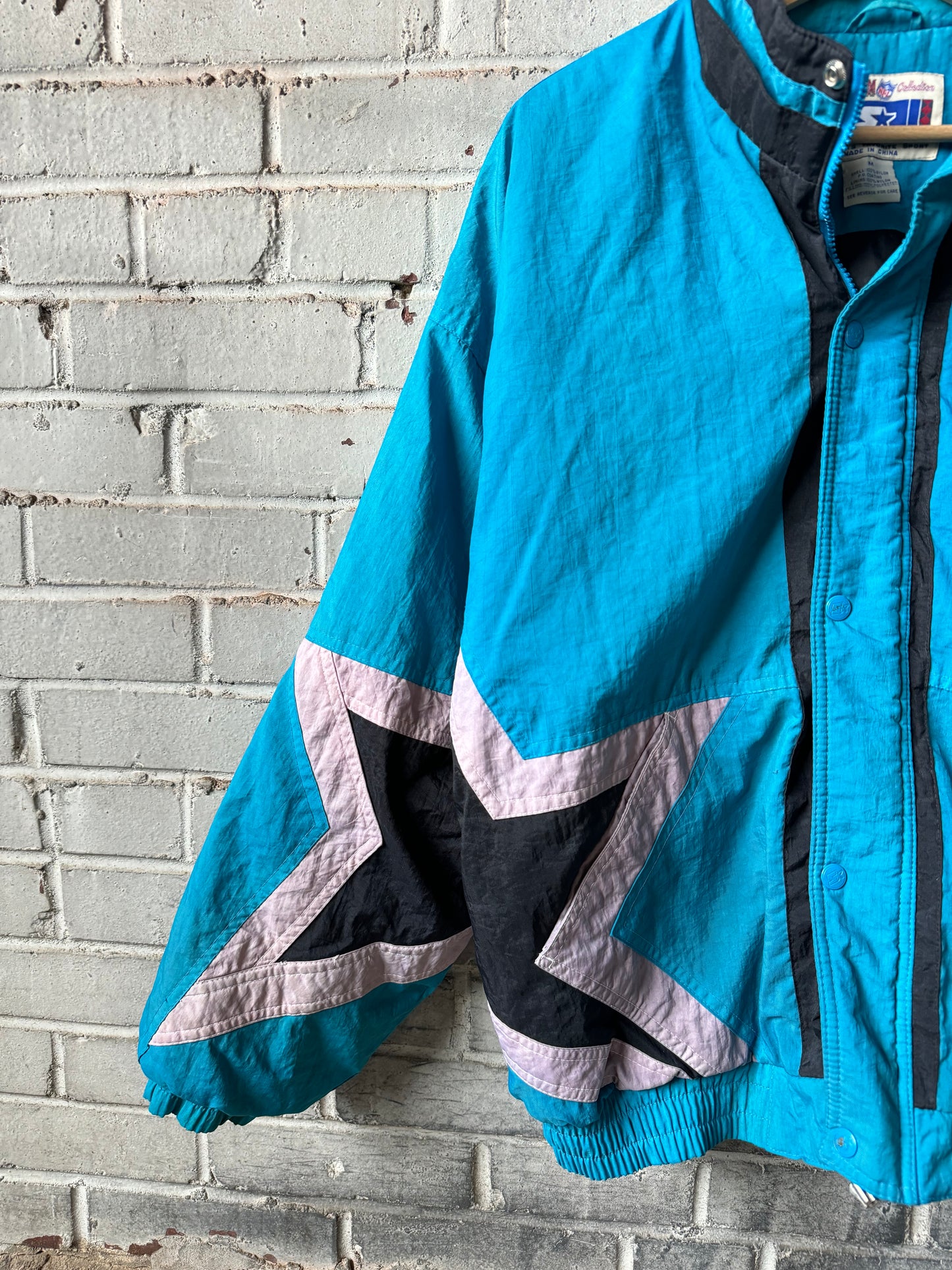 90’s Carolina Panthers Vintage Electric Blue Starter Star Print NFL Puffer Jacket (Medium)