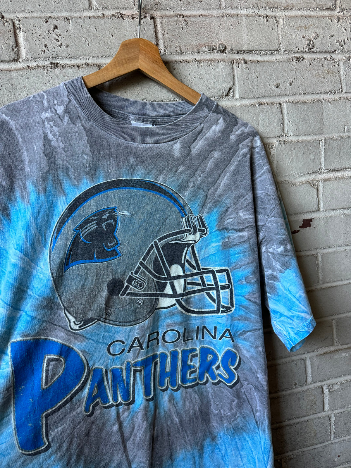 90’s Carolina Panthers Vintage True Fan Tie Dyed Big Helmet NFL Tee (XL)