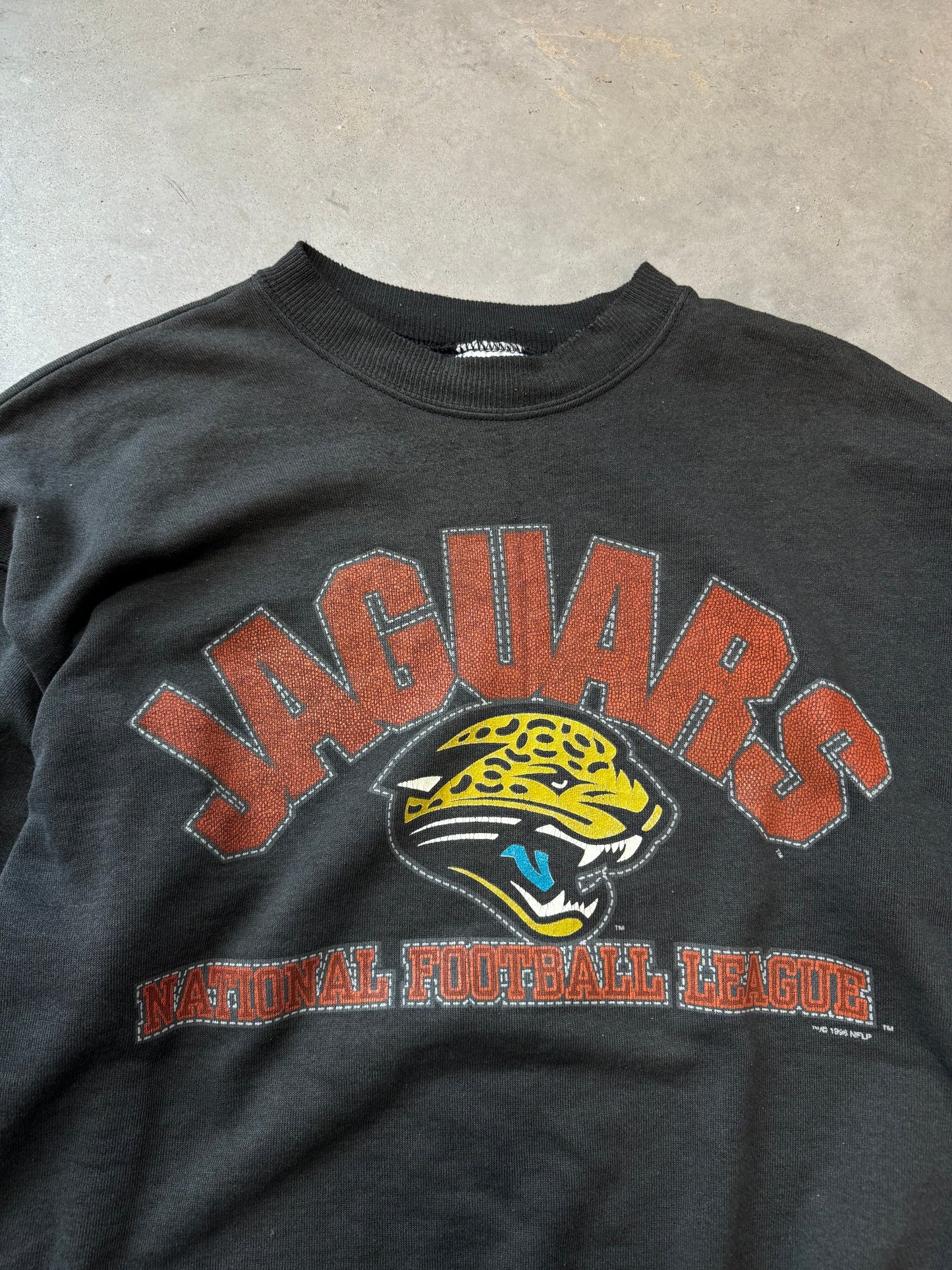 1996 Jacksonville Jaguars Vintage Faded NFL Crewneck (Large)