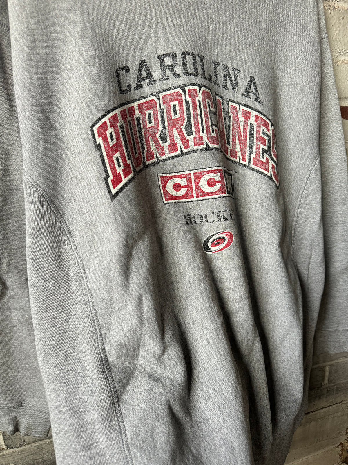 00’s Carolina Hurricanes Vintage Grey CCM Hockey Heavyweight NHL Crewneck (XL)