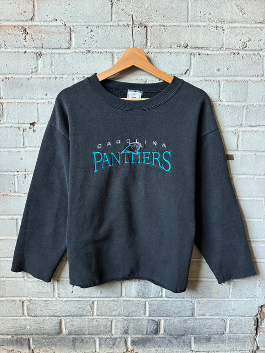 90’s Carolina Panthers Vintage Black Embroidered Chopped NFL Crewneck (Medium)