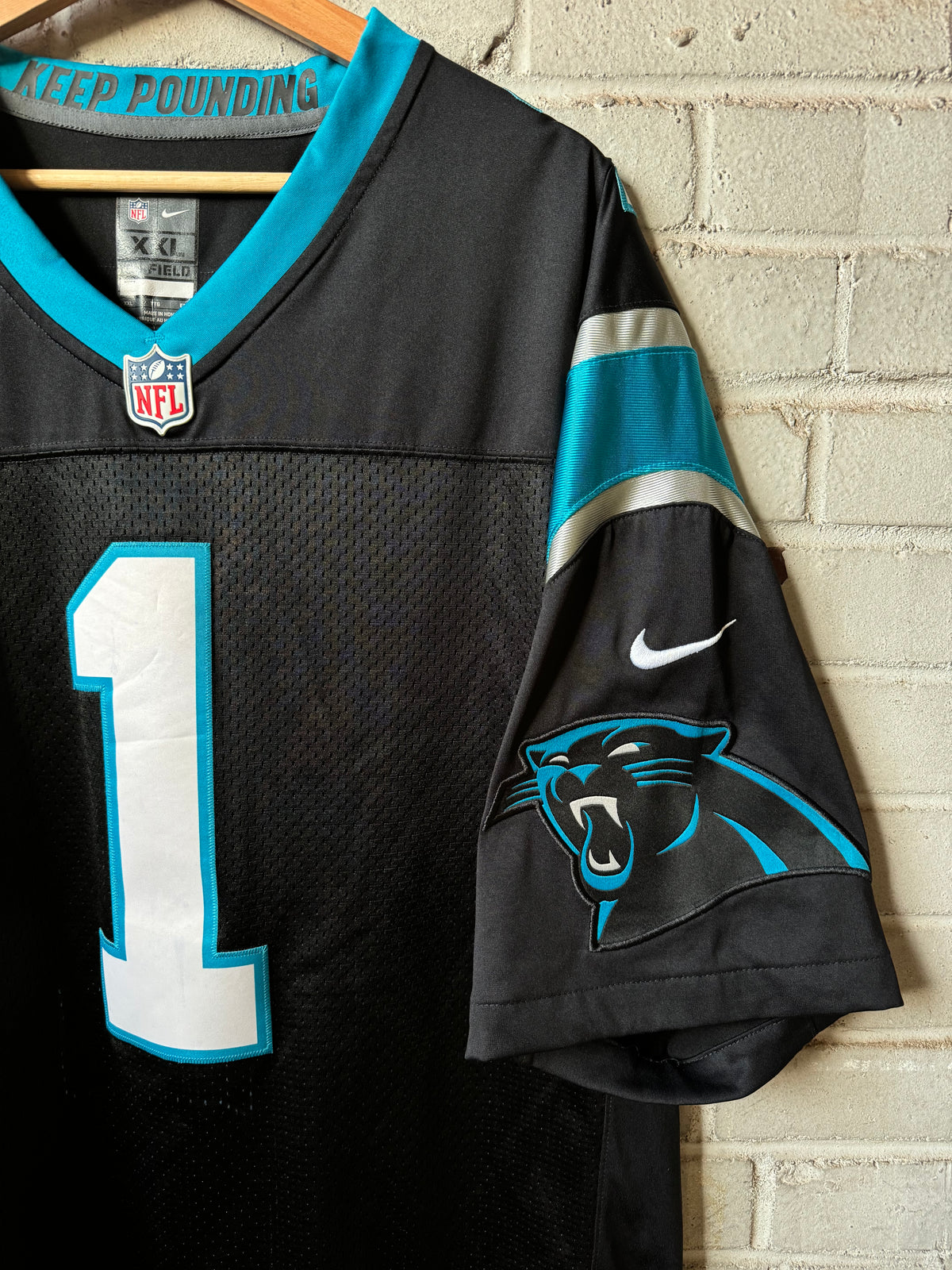 2016 Carolina Panthers Cam Newton Black Nike Vapor Limited Stitched NFL Jersey (XXL)