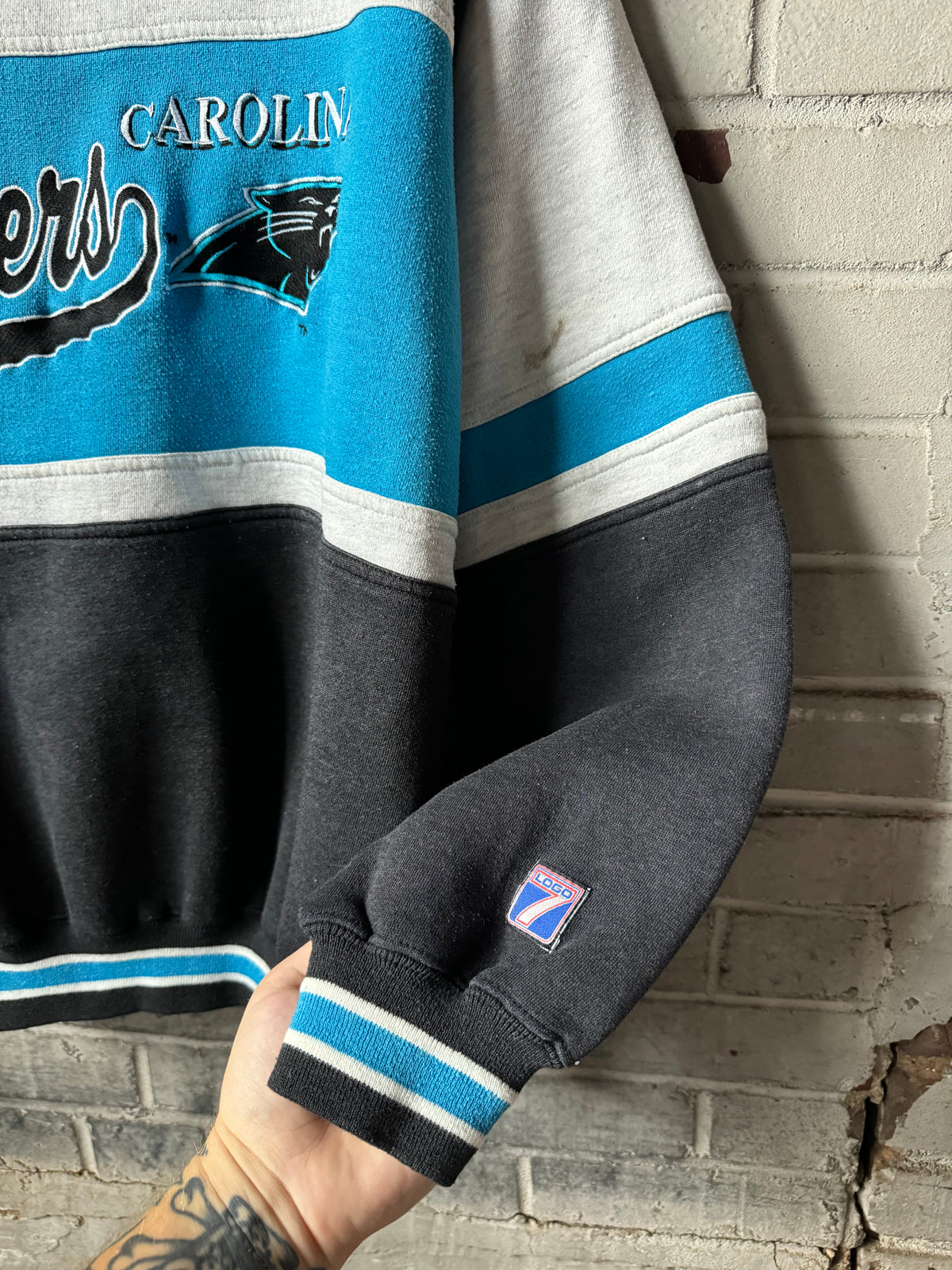 90’s Carolina Panthers Vintage Logo 7 Center Stripe Embroidered Heavyweight NFL Crewneck (Large)