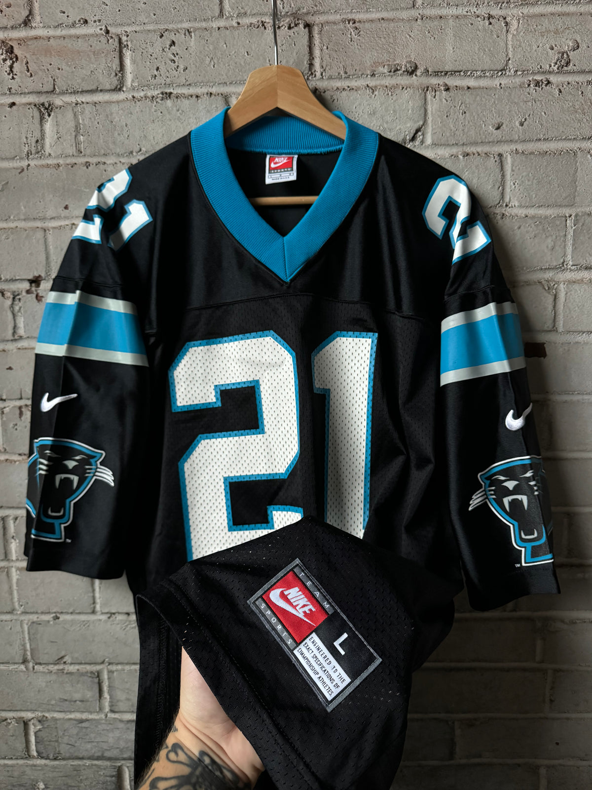 90’s Carolina Panthers Tim Biakabutuka Vintage Black Nike Team Sports NFL Jersey (Large)