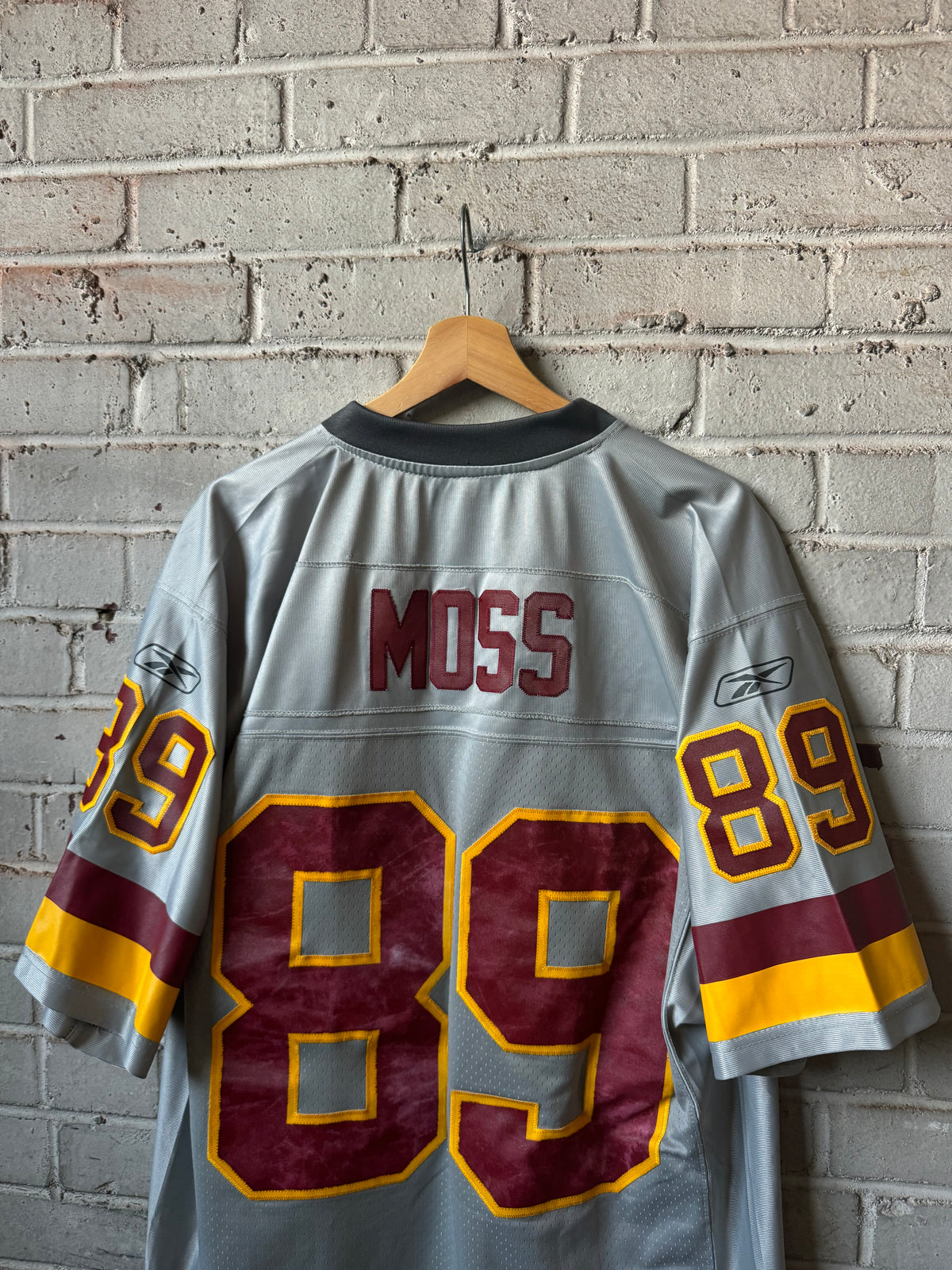00’s Washington Redskins Santana Moss Vintage Grey Reebok Storm Collection Stitched NFL Jersey (Medium)