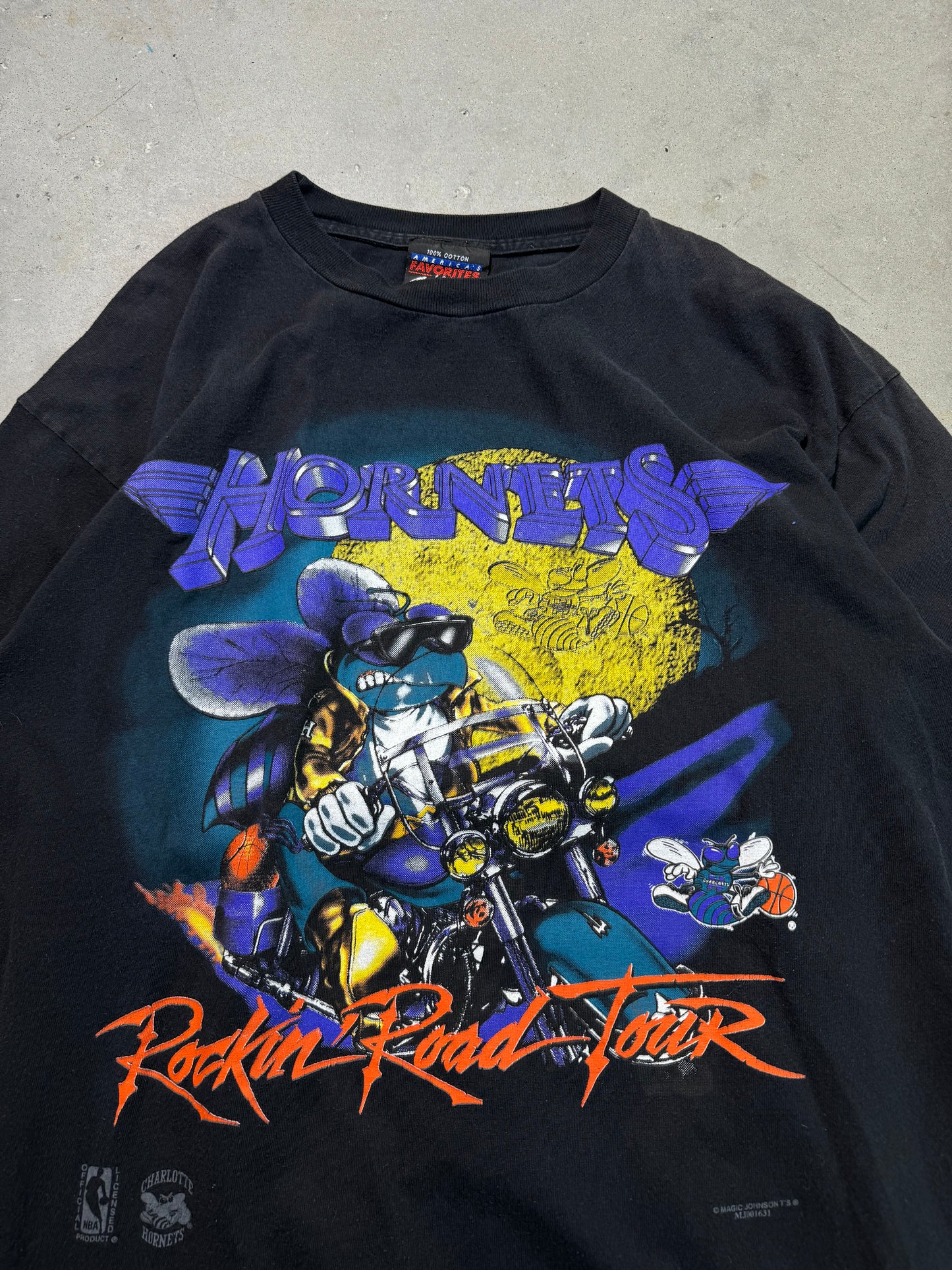 90’s Charlotte Hornets Vintage Black “Rockin’ Road Tour” Prince Purple Reign Inspired NBA Tee (XL)