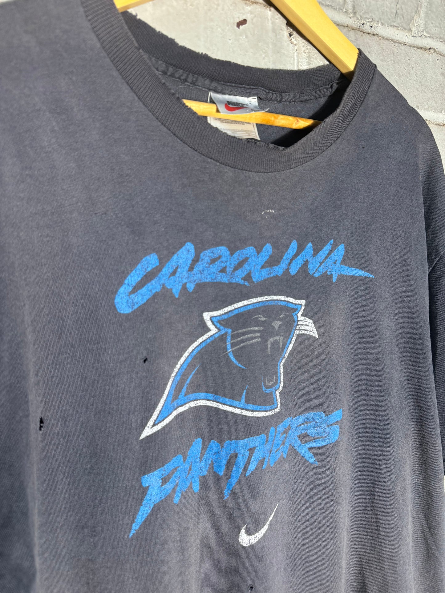 90’s Carolina Panthers Vintage Faded Black Nike Cat Scratch Font Logo NFL Tee (Large)