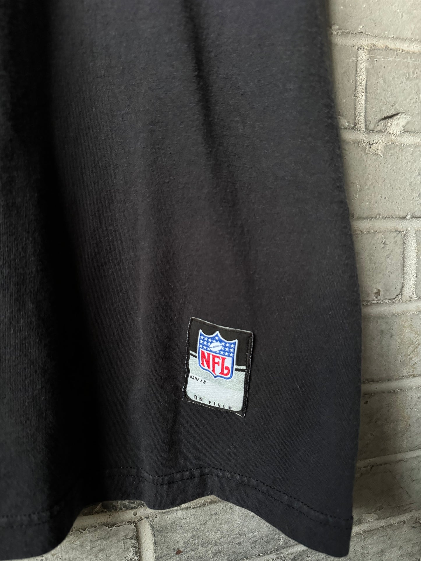 00’s Carolina Panthers Vintage Black Reebok Arch Spellout NFL Tee (Medium)