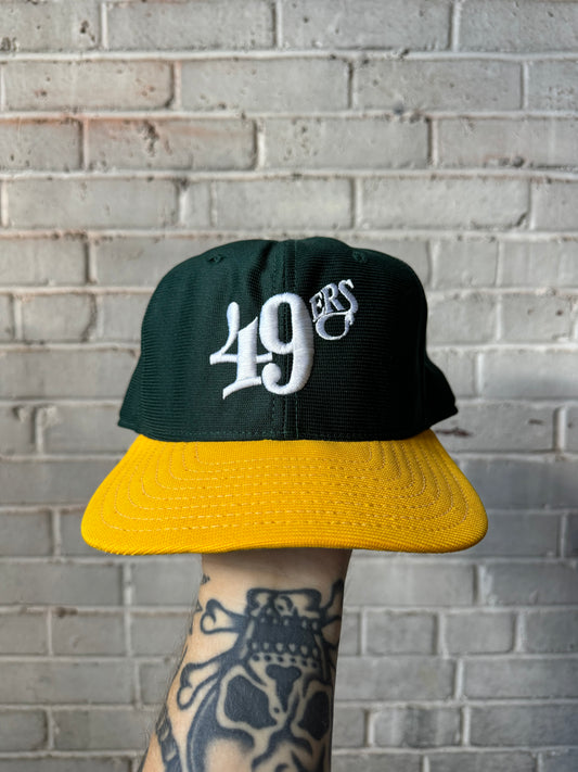 90’s UNC Charlotte 49ers Vintage New Era Green Gold Baseball Fitted Hat (7 1/4)