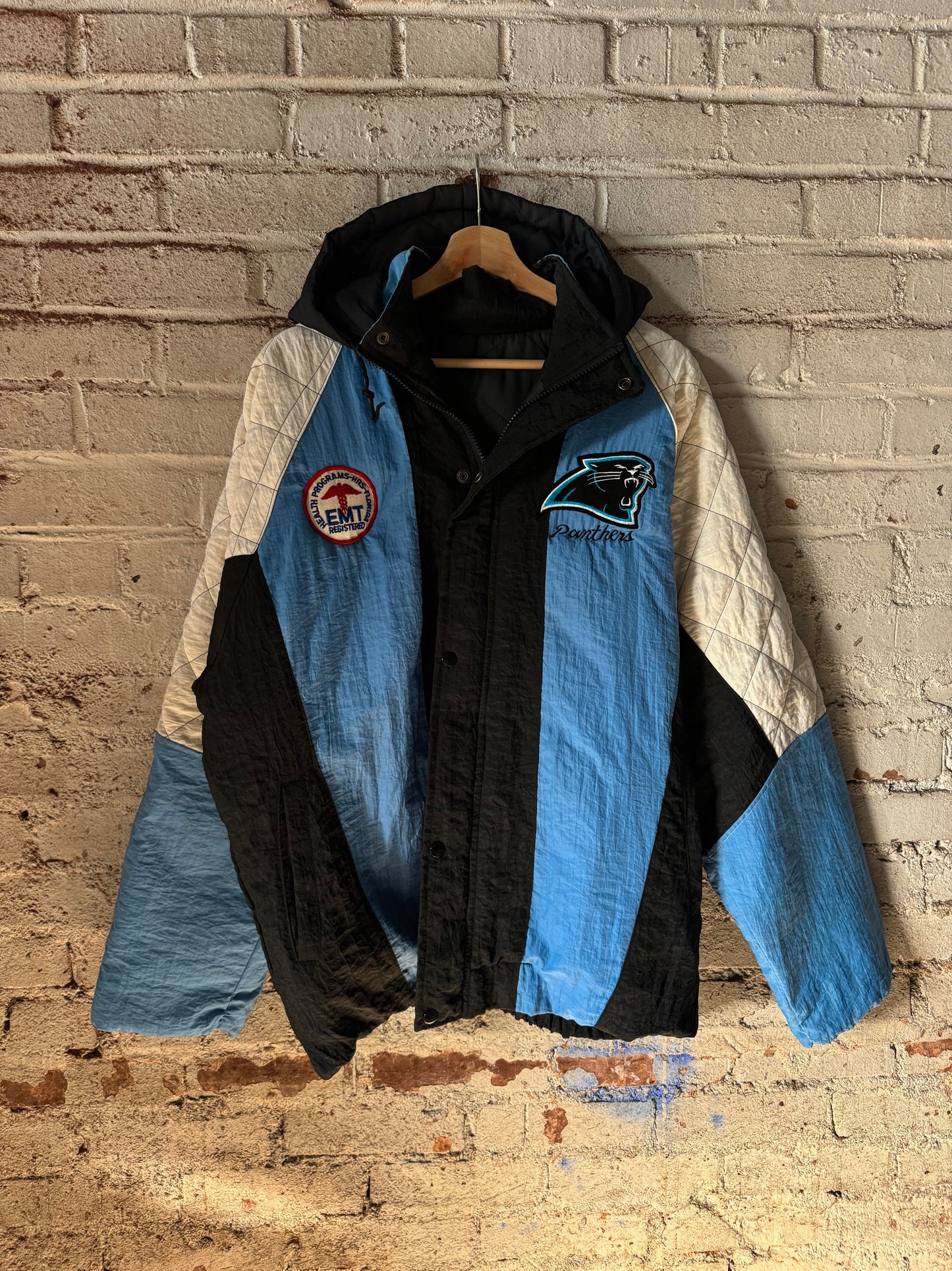 90’s Carolina Panthers EMS Patch Vintage Quilted Sleeved NFL Puffer Jacket (XL)