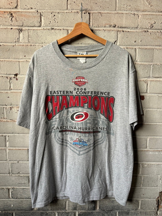 2006 Carolina Hurricanes Vintage Grey Lee Sport Eastern Conference Champions NHL Tee (XL)