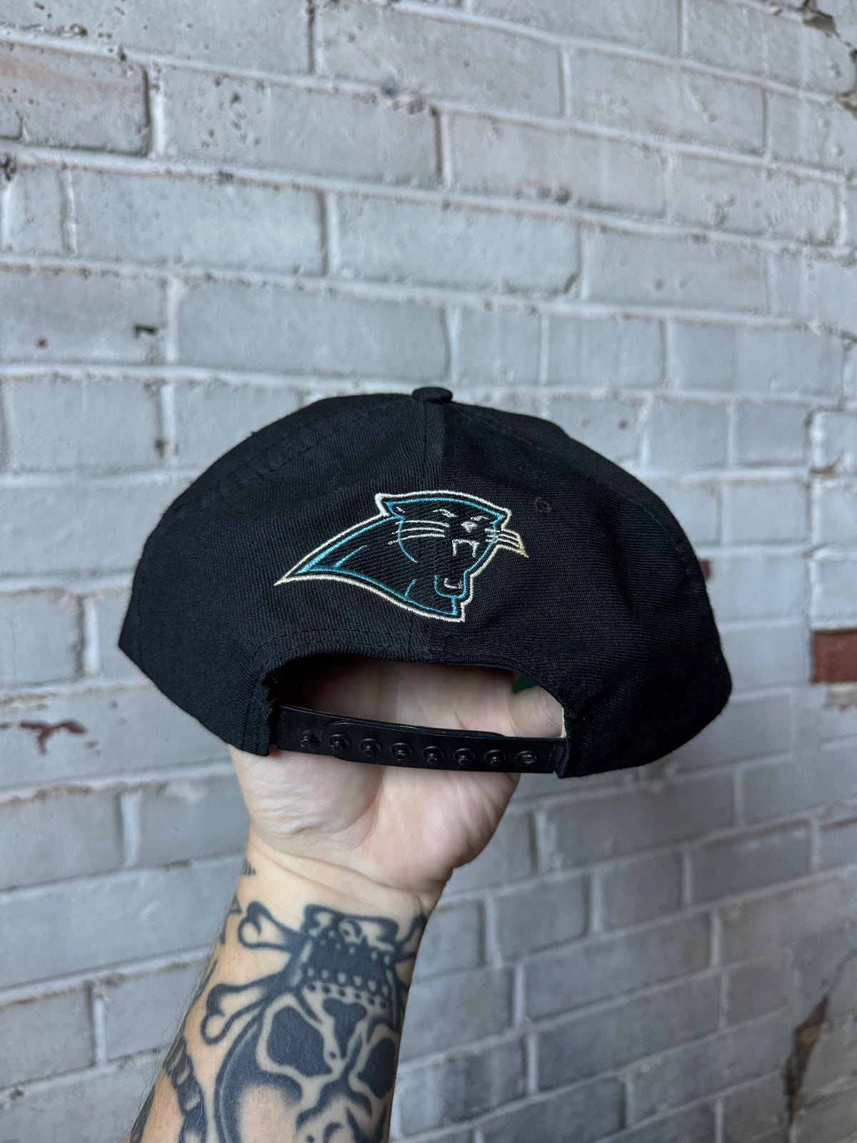 90’s Carolina Panthers Vintage Black Script American Needle NFL Snapback Hat (OSFA)