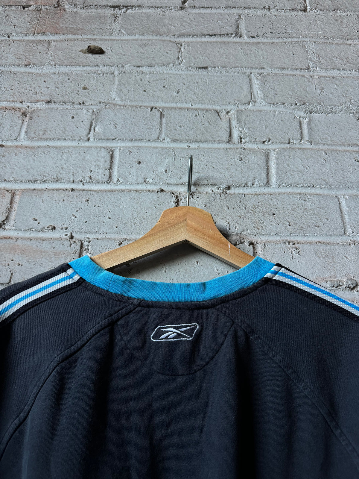 00’s Carolina Panthers Vintage Black Reebok Embroidered Cat Scratch Font Striped NFL Crewneck (Large)
