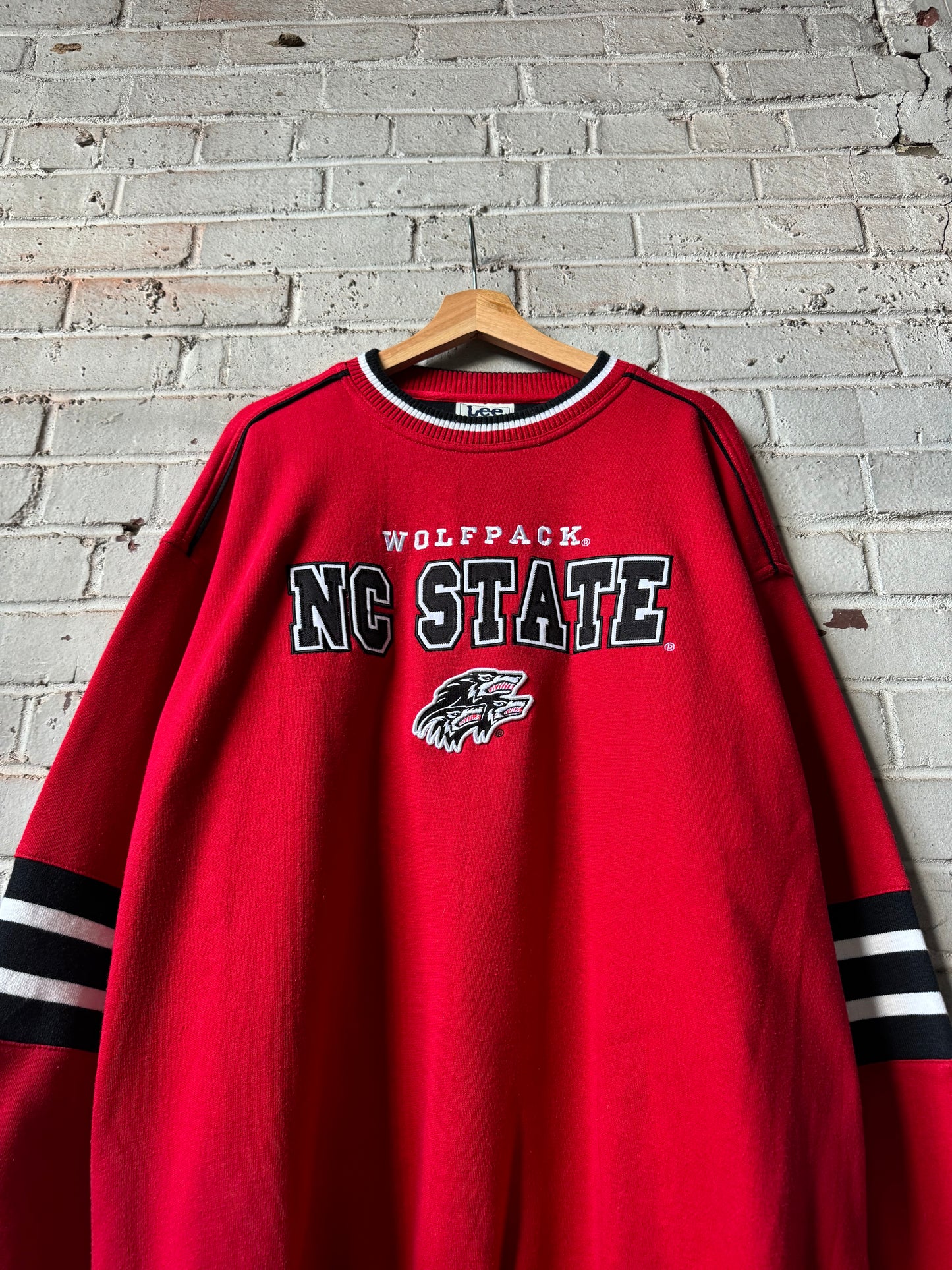90’s NC State Wolfpack Vintage Red Lee Sport Alternate Pack Logo Embroidered Heavyweight Crewneck (XL)