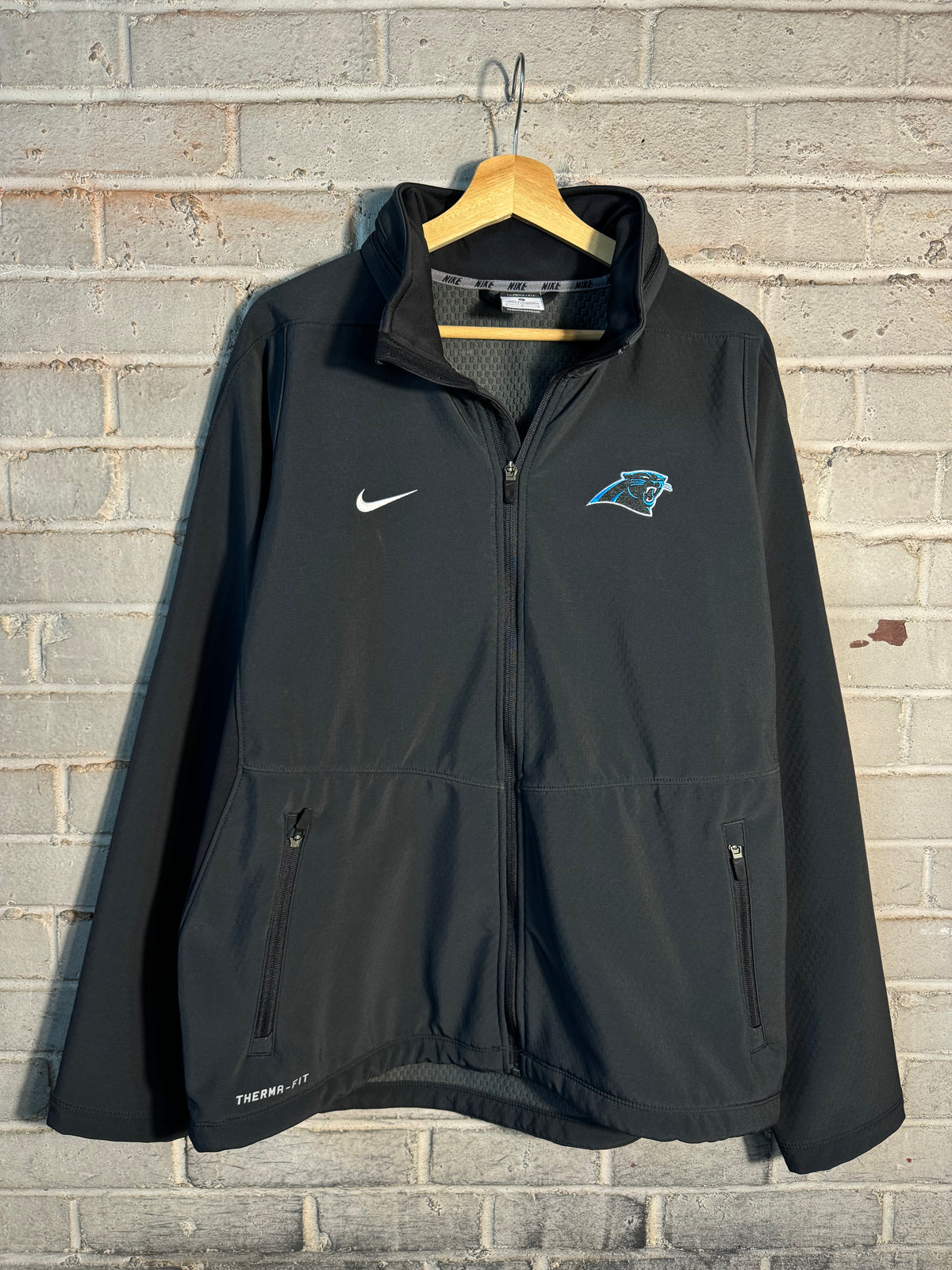 2018 Carolina Panthers Black Nike Therma-Fit Insulated NFL Sideline Jacket (Large)
