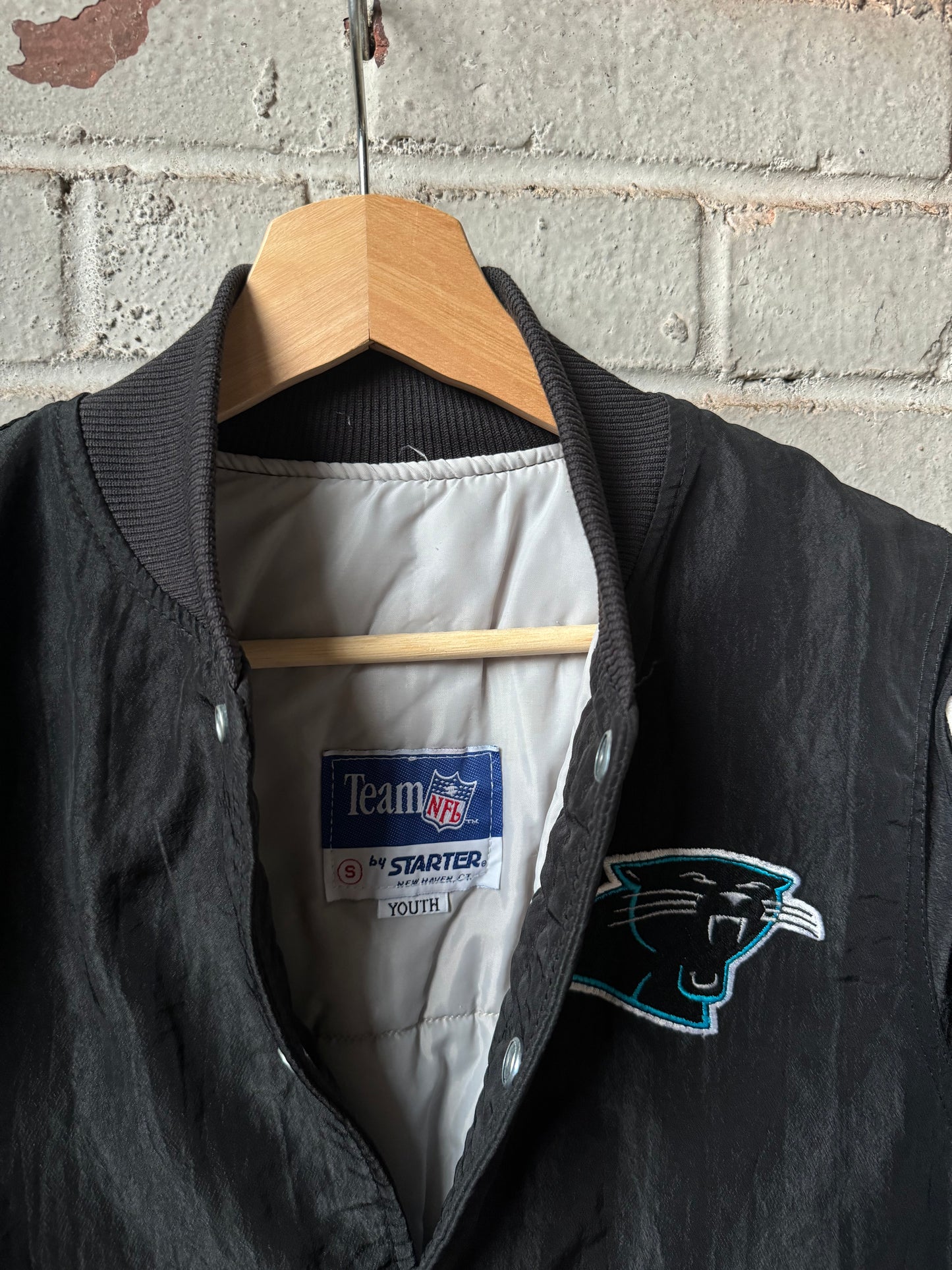 1993 Carolina Panthers Vintage Black Starter Full Snap NFL Satin Jacket (Youth Small)