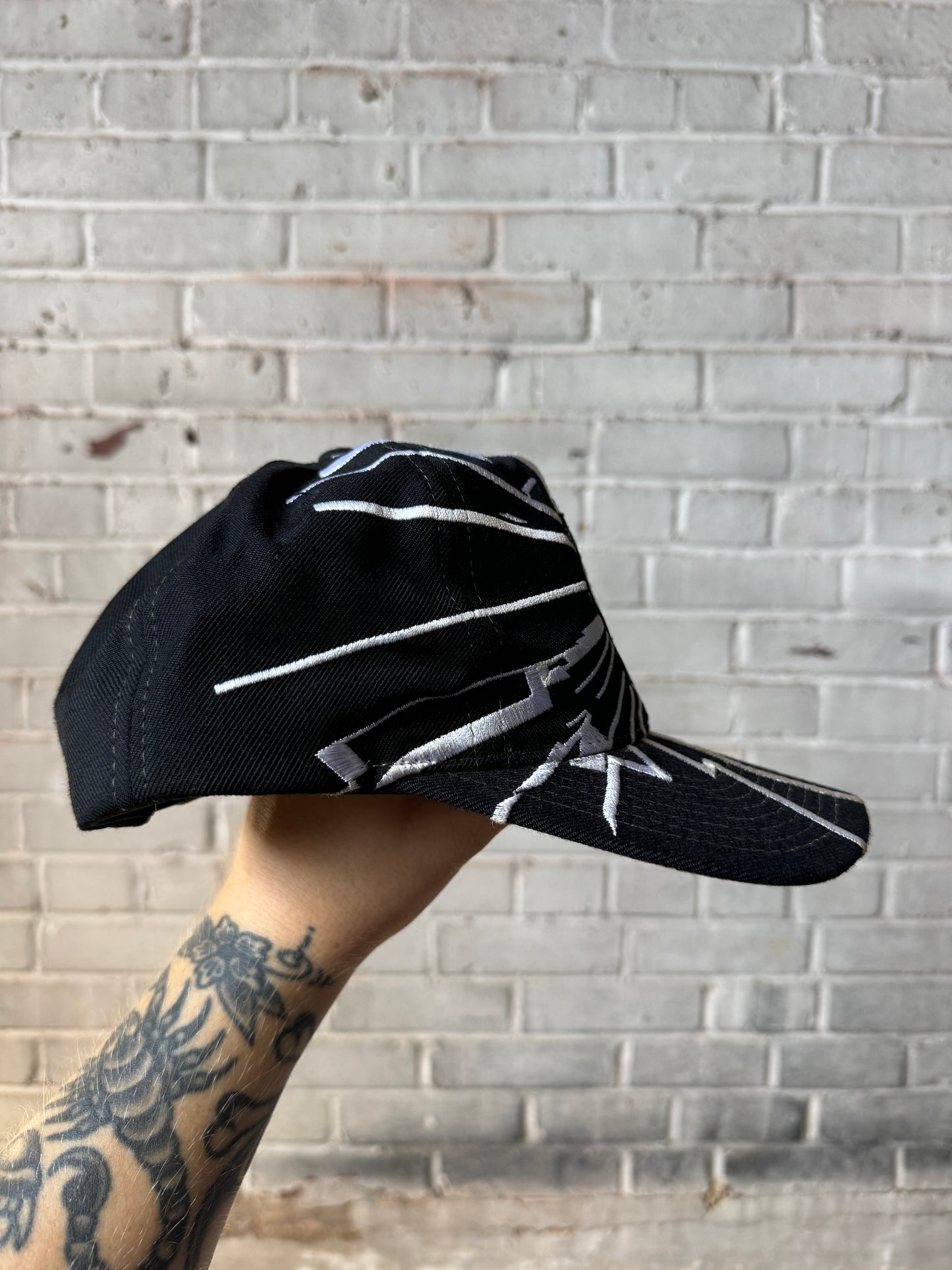 1996 Carolina Panthers NFC West Champions Vintage Black Starter Shattered Print NFL Snapback Hat (OSFA)