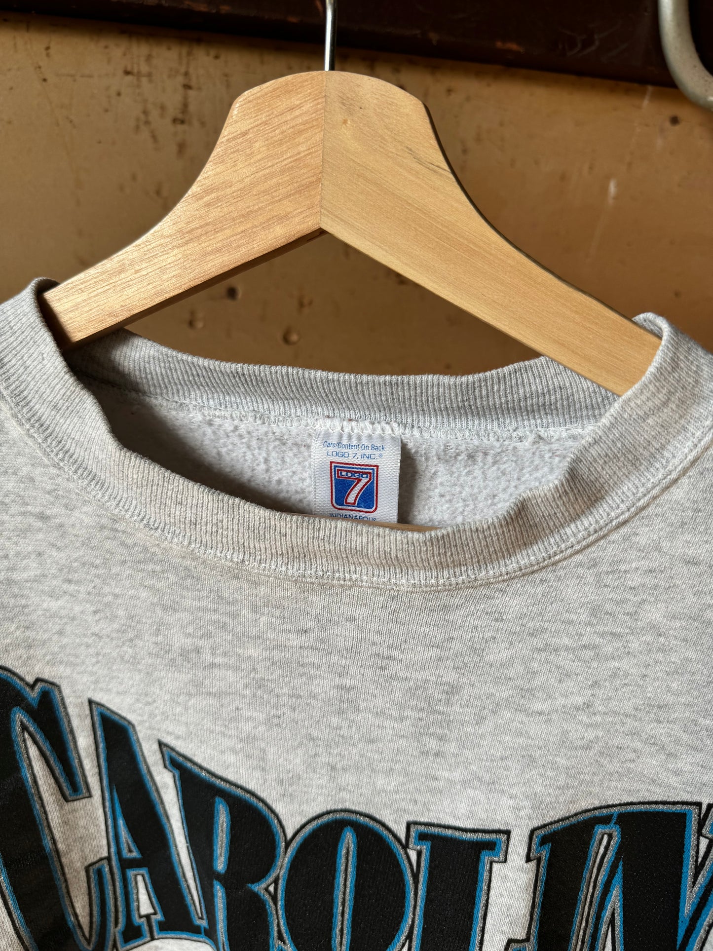 1996 Carolina Panthers Vintage Heather Grey Logo 7 Spellout NFL Crewneck (Medium)