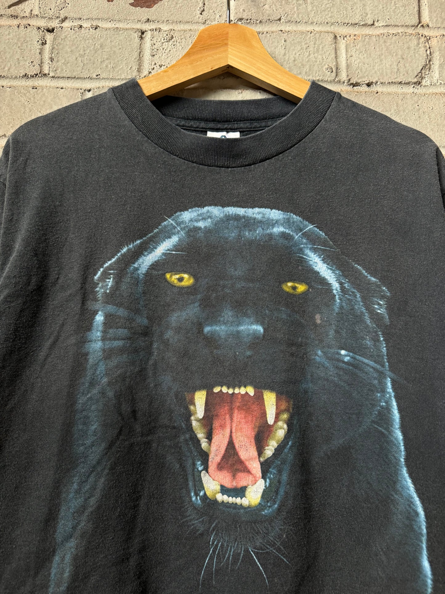 90’s Big Face Black Panther Cropped Tee (Medium)