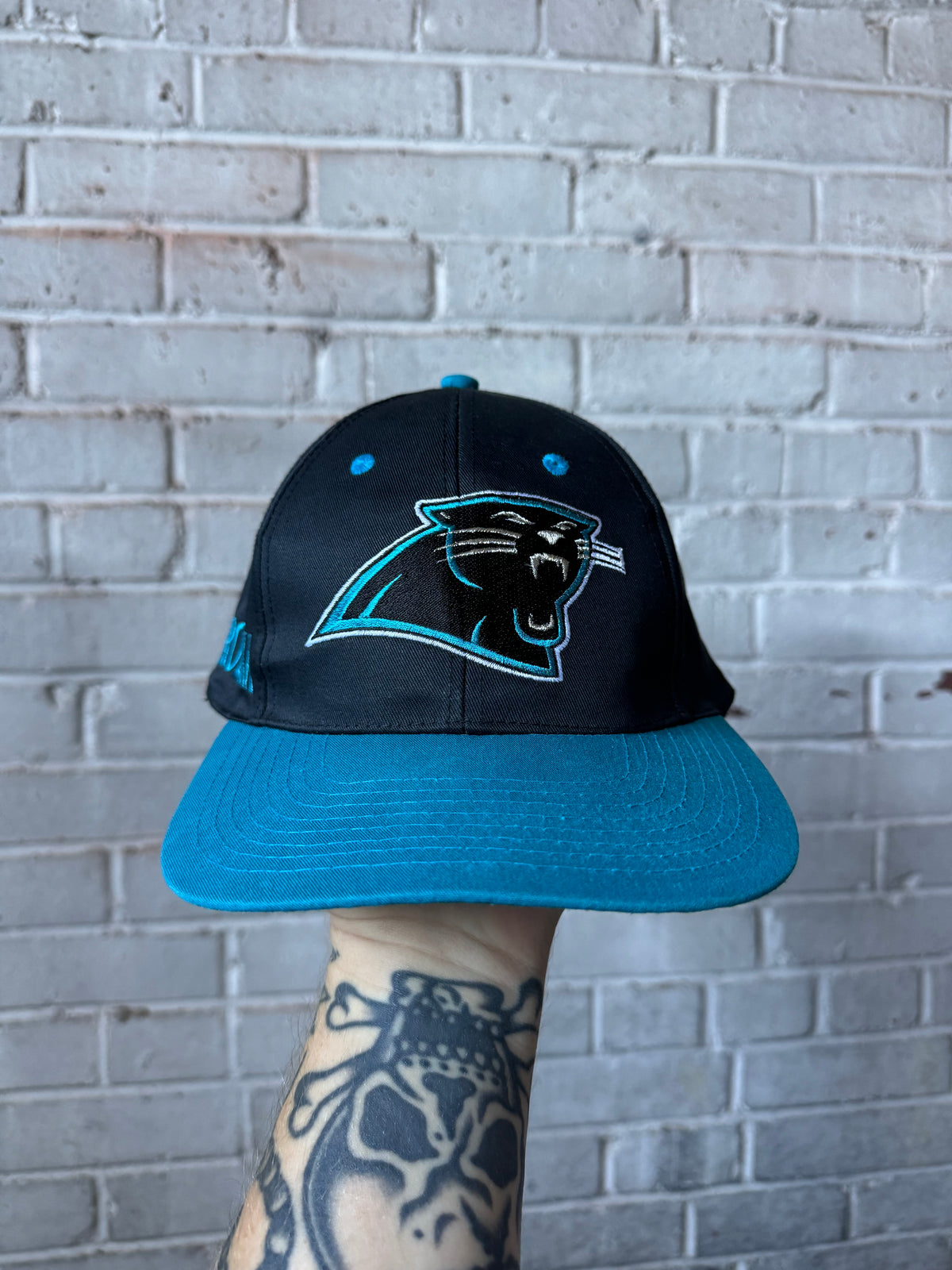 90’s Carolina Panthers Vintage Black Blue Back Spellout NFL Snapback Hat (OSFA)