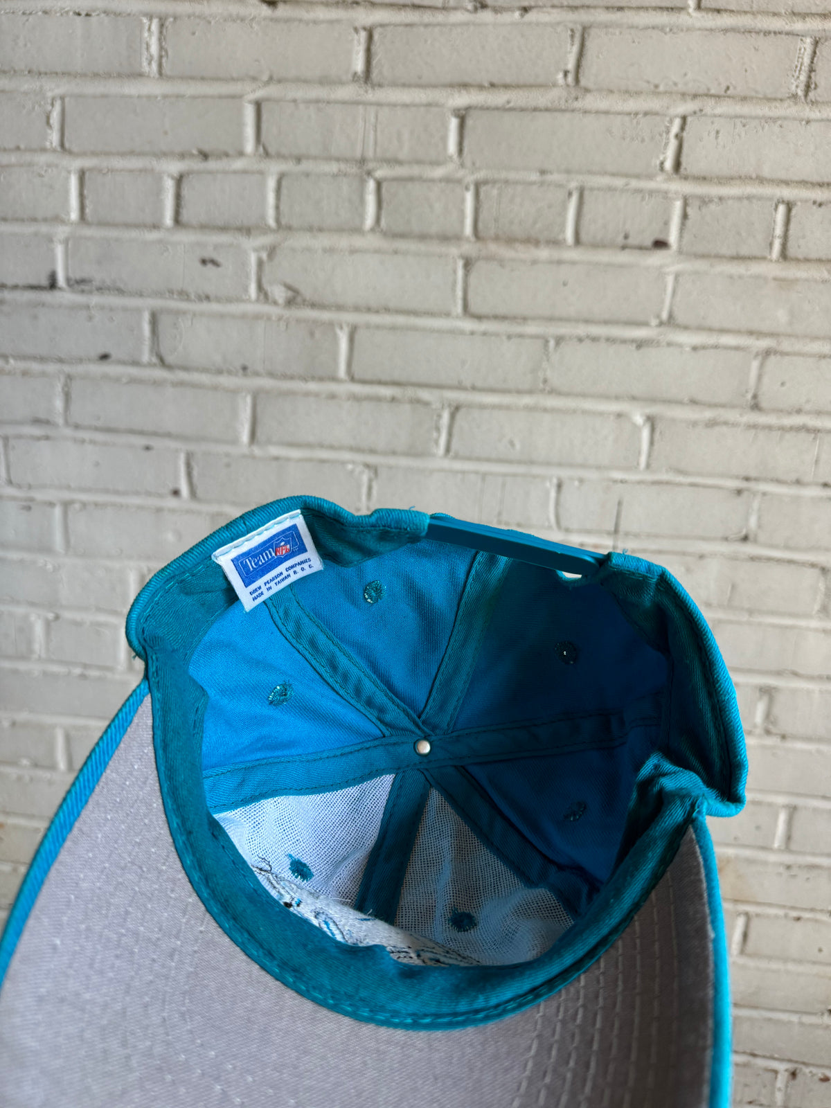 90’s Carolina Panthers Vintage Blue Script Team NFL Snapback Hat (OSFA)