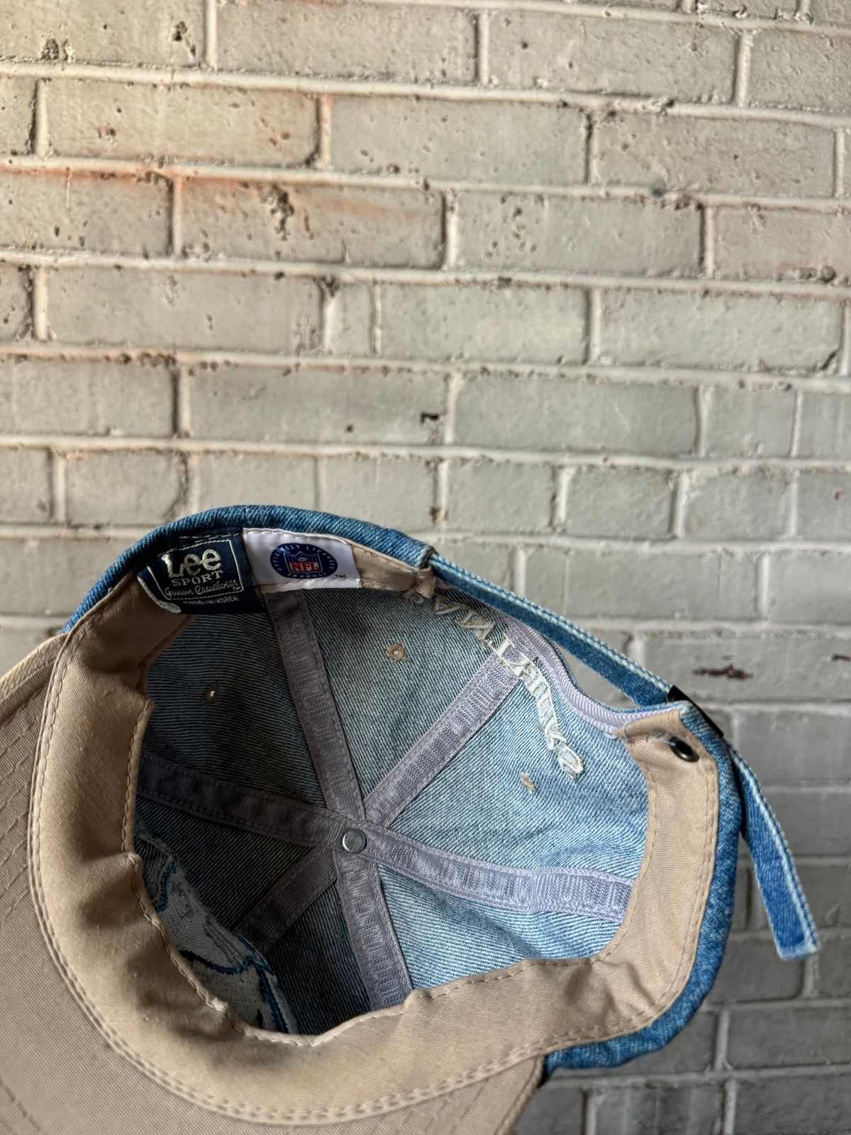 90’s Carolina Panthers Vintage Lee Sport Denim NFL Strapback Hat (OSFA)