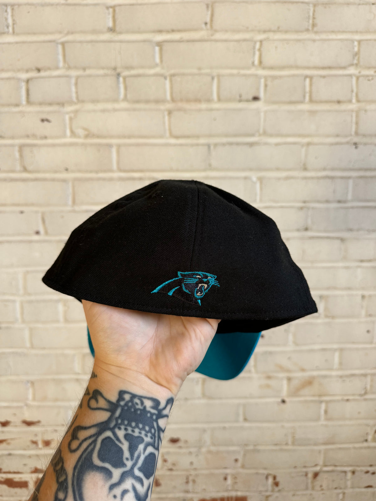 Carolina Panthers NFC South NFL New Era Fitted Sideline Hat (M/L)
