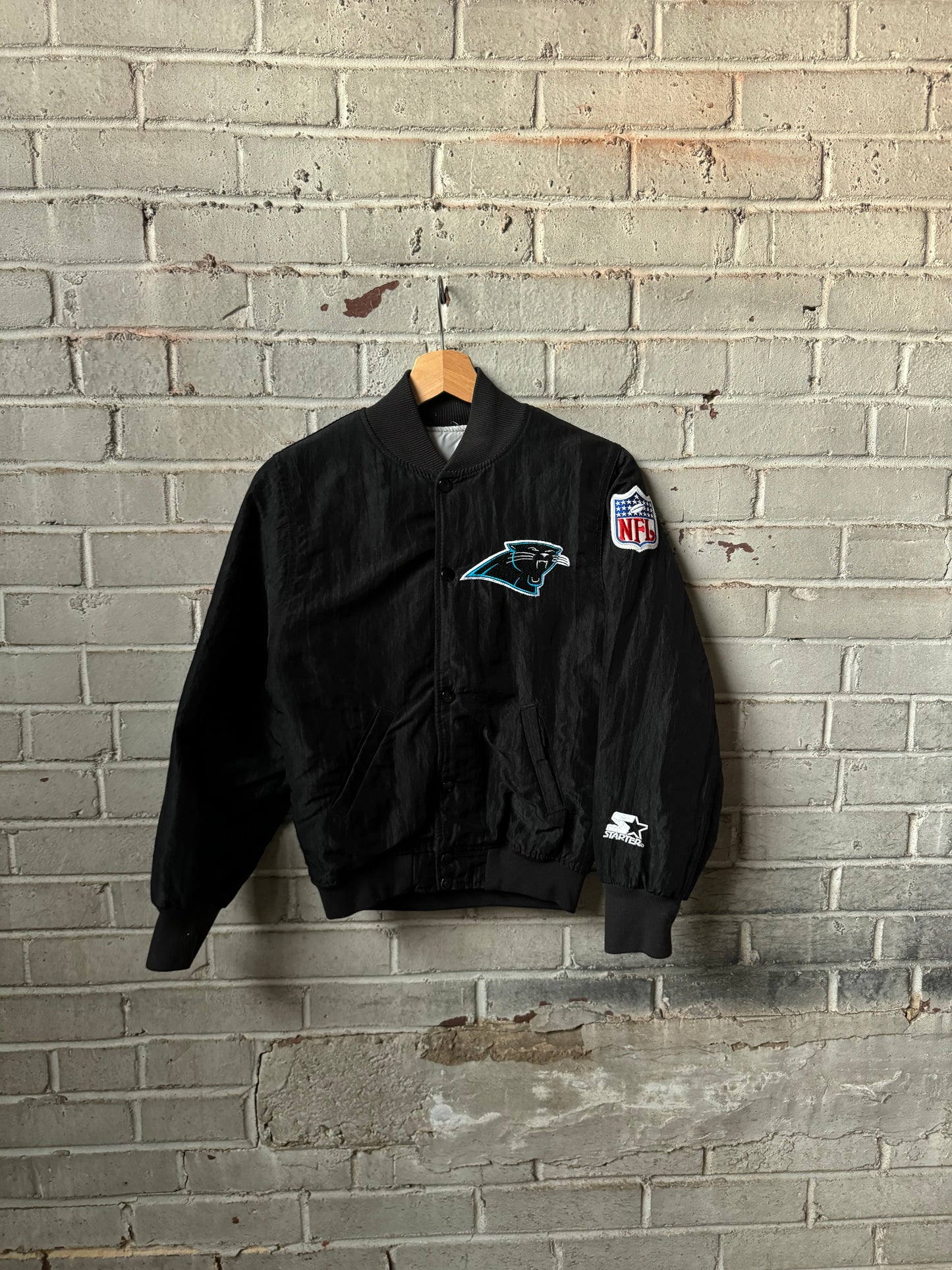 1993 Carolina Panthers Vintage Black Starter Full Snap NFL Satin Jacket (Youth Small)