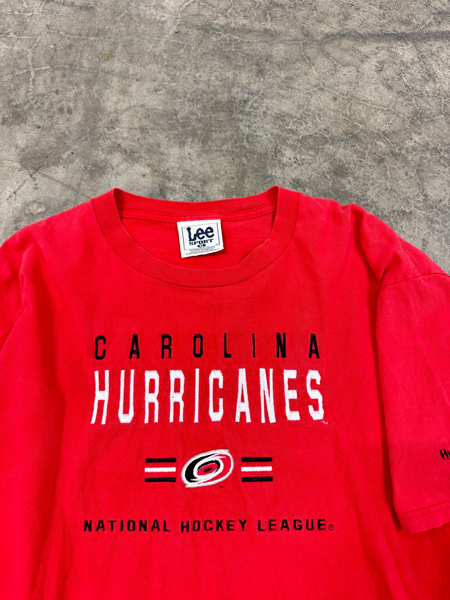 90’s Carolina Hurricanes Vintage Red Embroidered Lee Sport NHL Hockey Tee (XL)