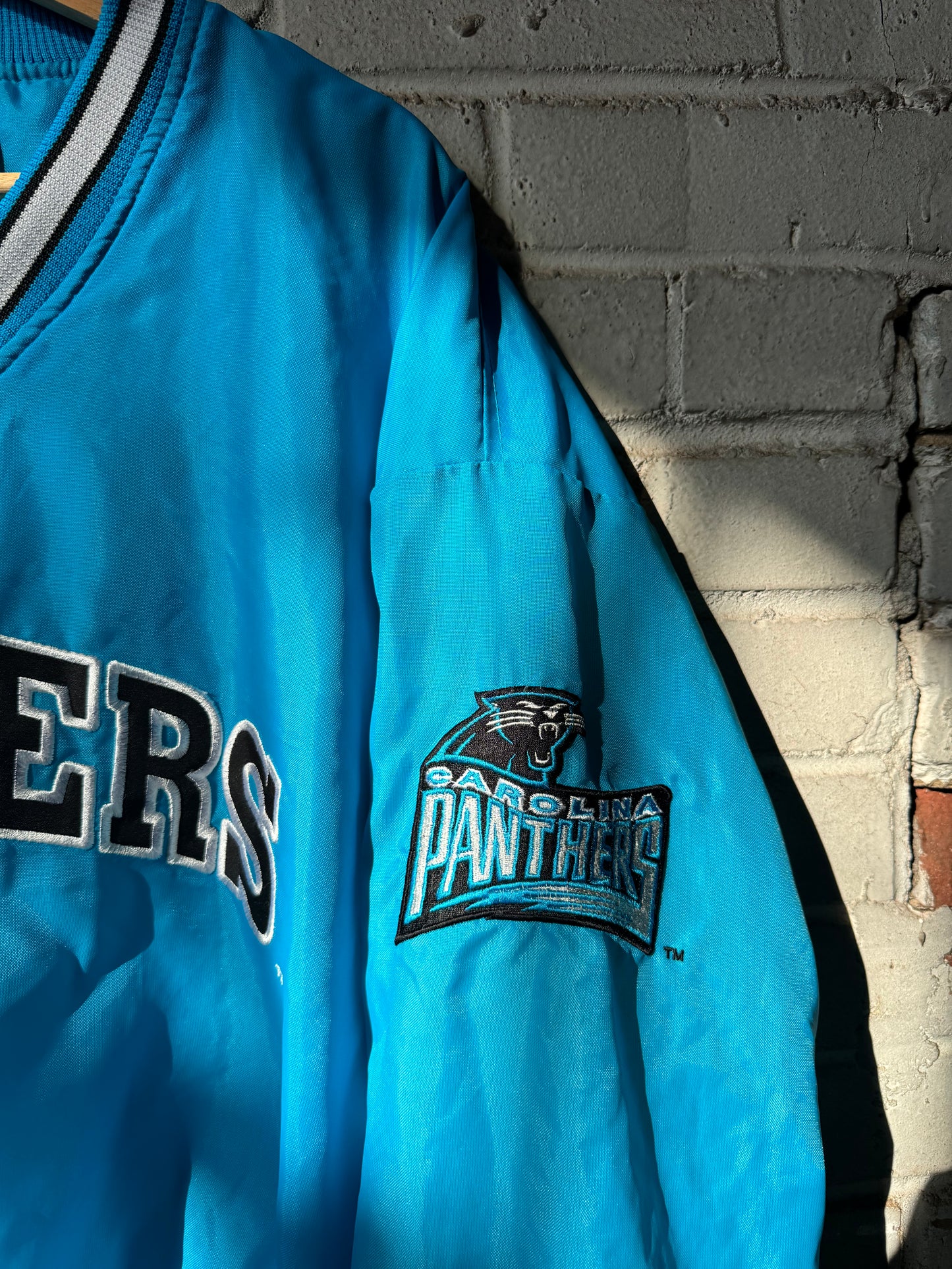90’s Carolina Panthers Vintage Blue Starter Spellout V Neck NFL Pullover (XL)