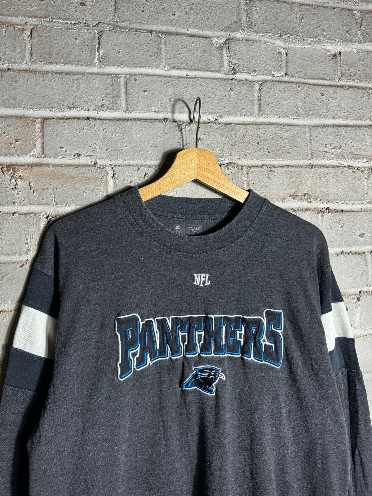 00’s Carolina Panthers Vintage Grey Ribbed Embroidered NFL Cotton Jersey Style NFL Longsleeve Tee (Large)