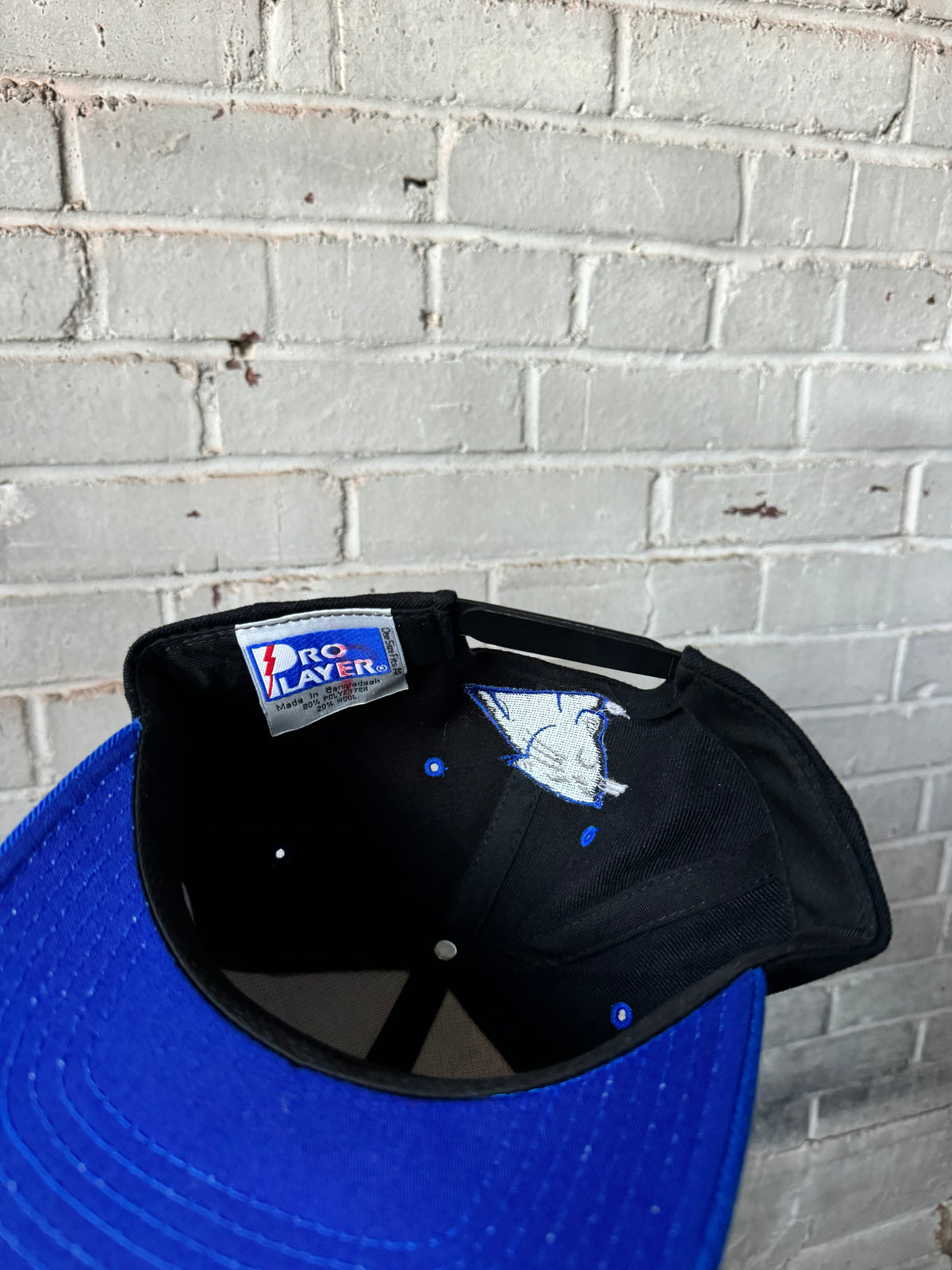 90’s Carolina Panthers Vintage Black Pro Player Repeat Claw Logo NFL Snapback Hat (OSFA)