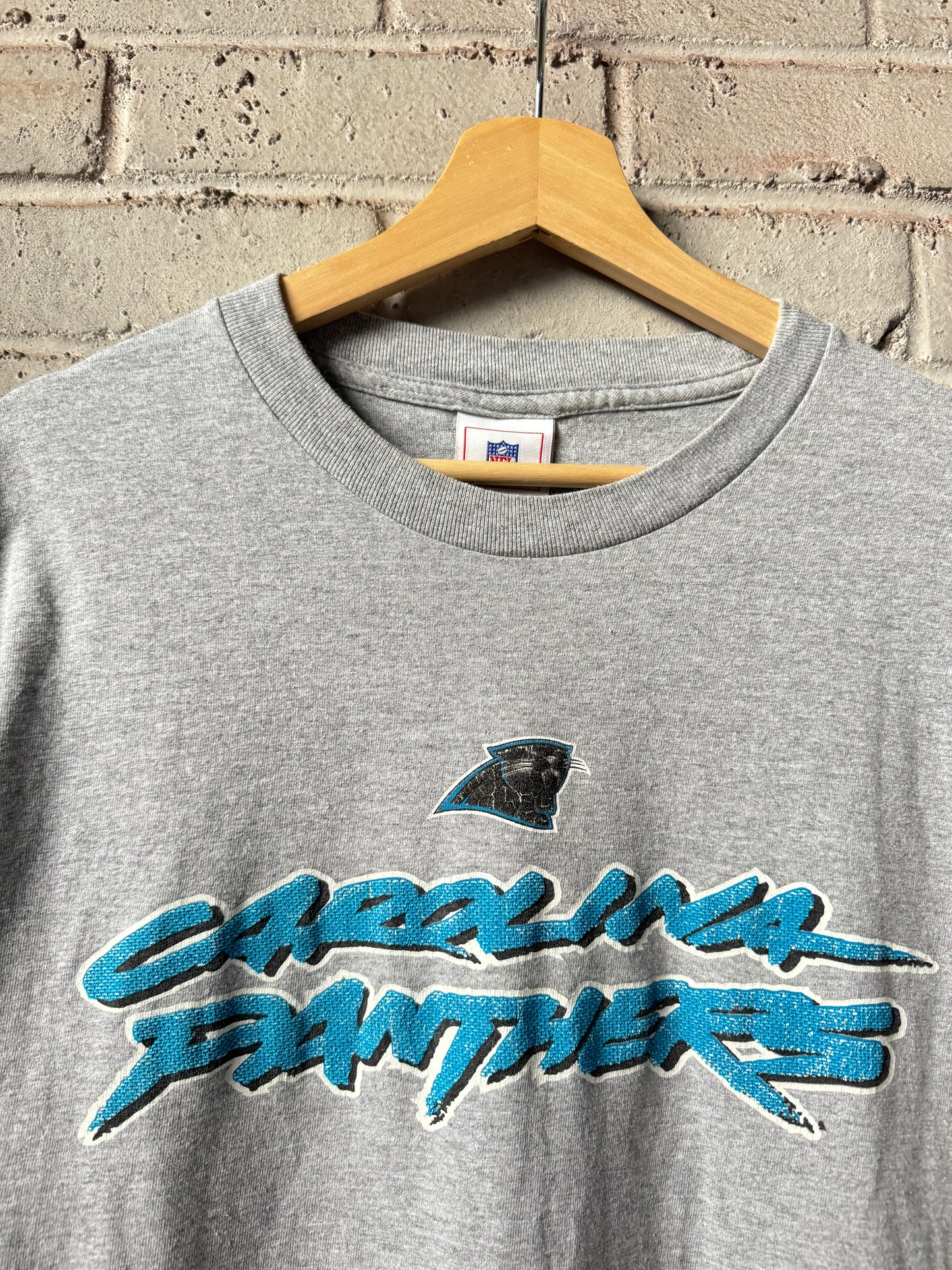 00’s Carolina Panthers Vintage Grey Cat Scratch Font NFL Tee (XL)