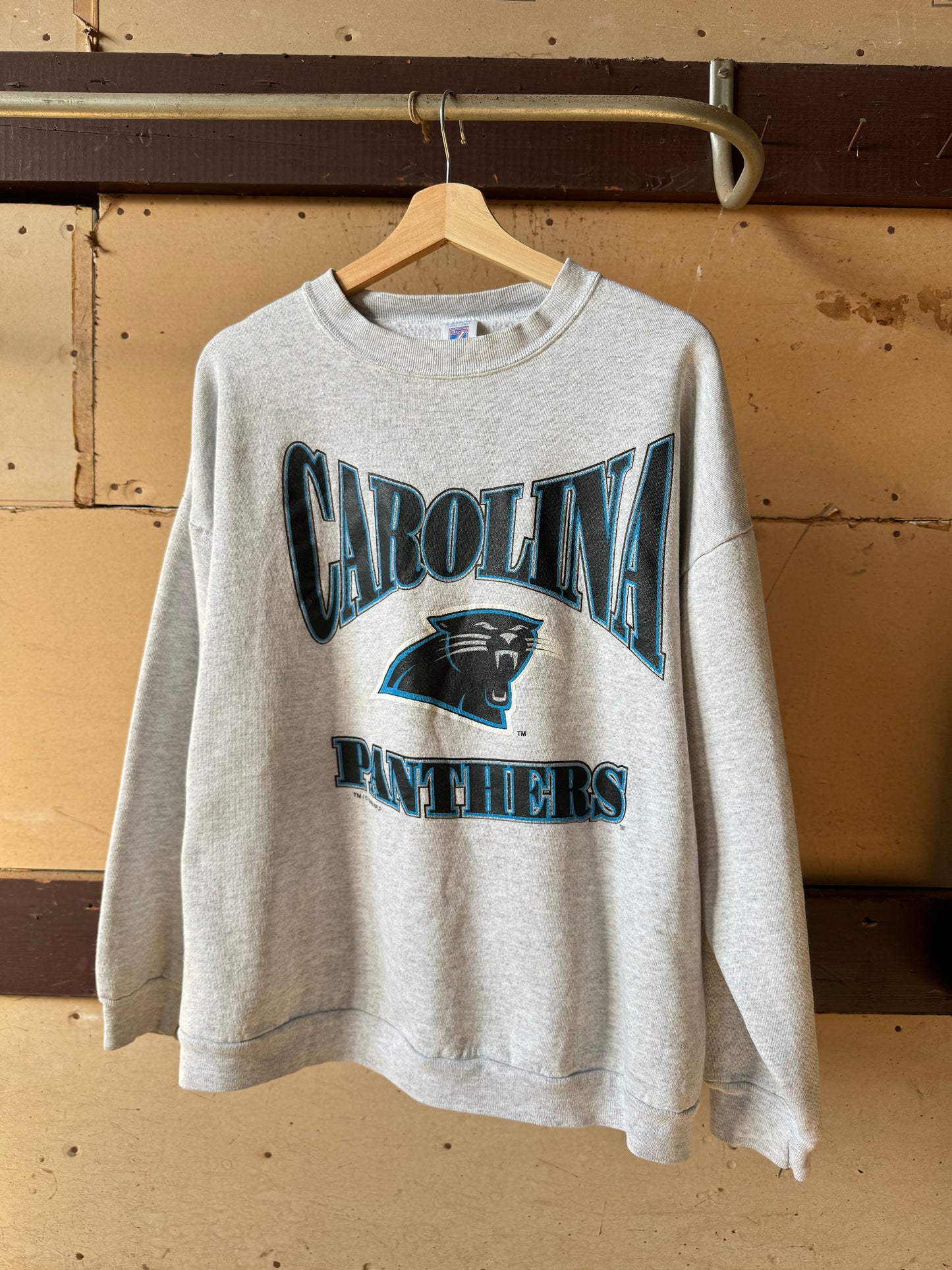 1996 Carolina Panthers Vintage Heather Grey Logo 7 Spellout NFL Crewneck (Medium)