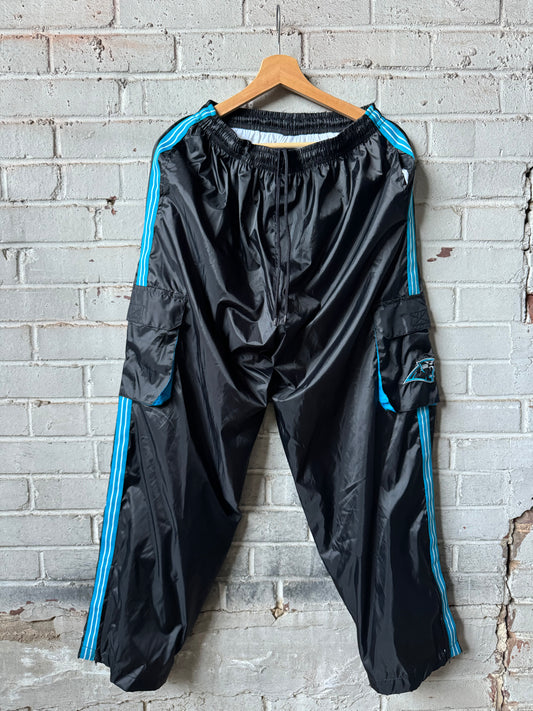 90’s Carolina Panthers Vintage Black NFL Windbreaker Pants (Medium)