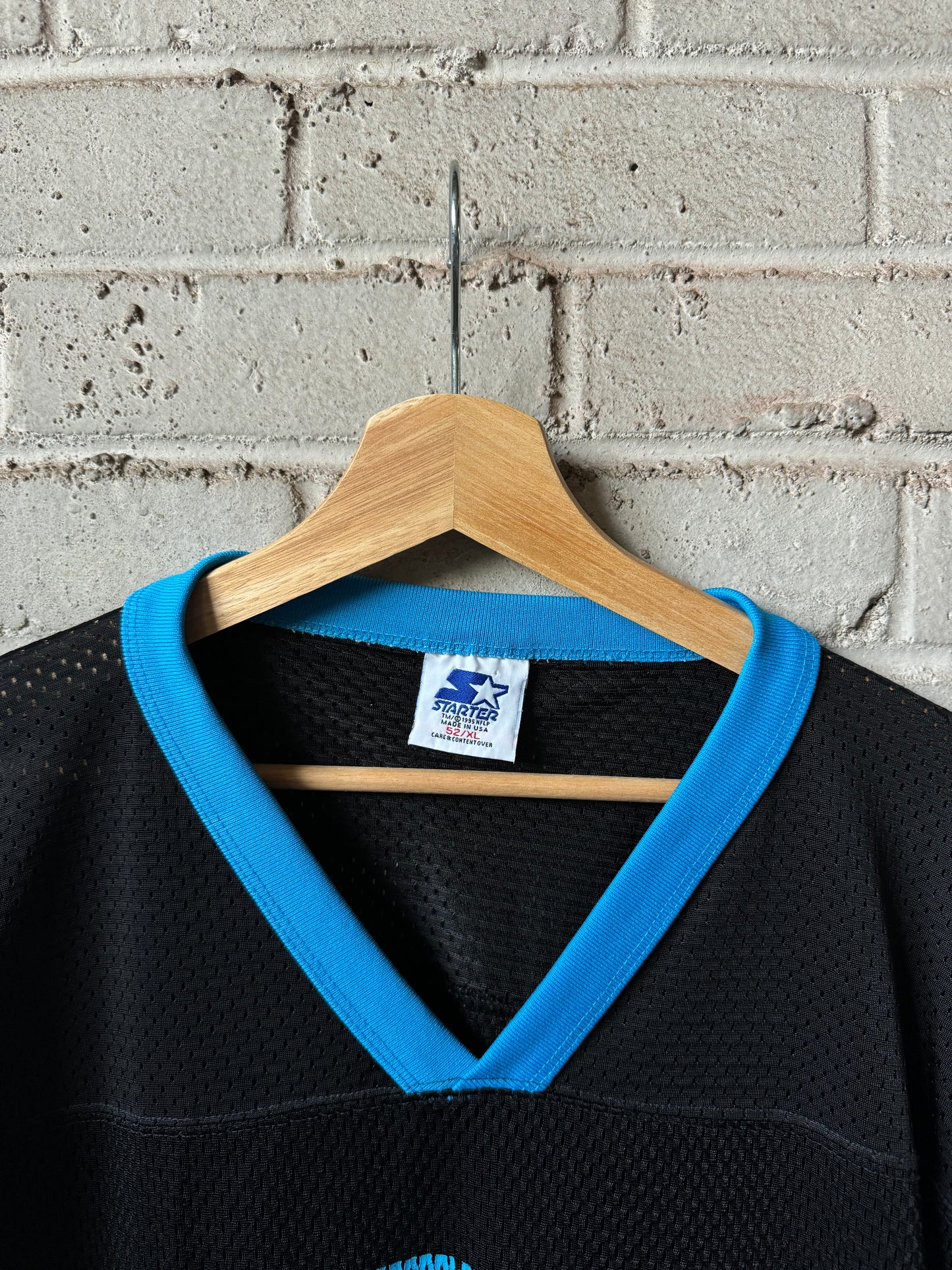 90’s Carolina Panthers Vintage Black Mesh Starter Cropped NFL Practice Jersey (52/XL)