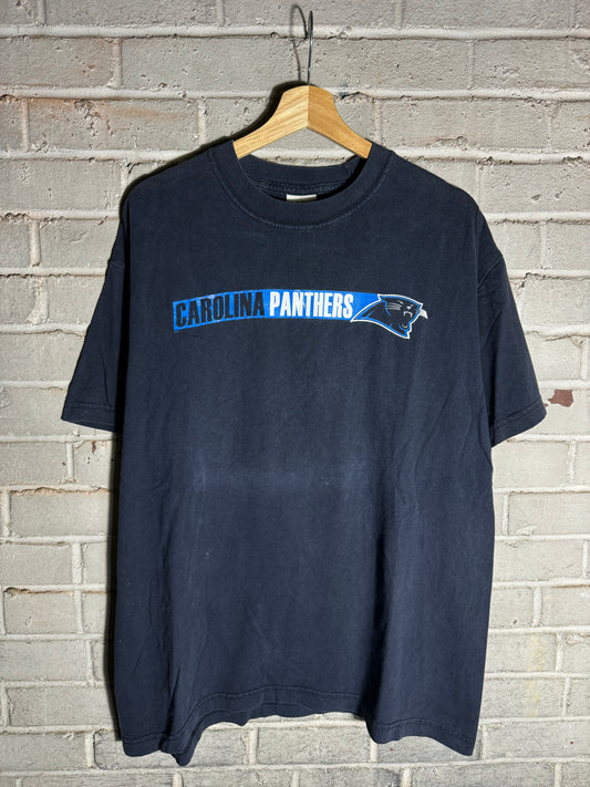 00’s Carolina Panthers Vintage Majestic Bar Spellout NFL Tee (Large)