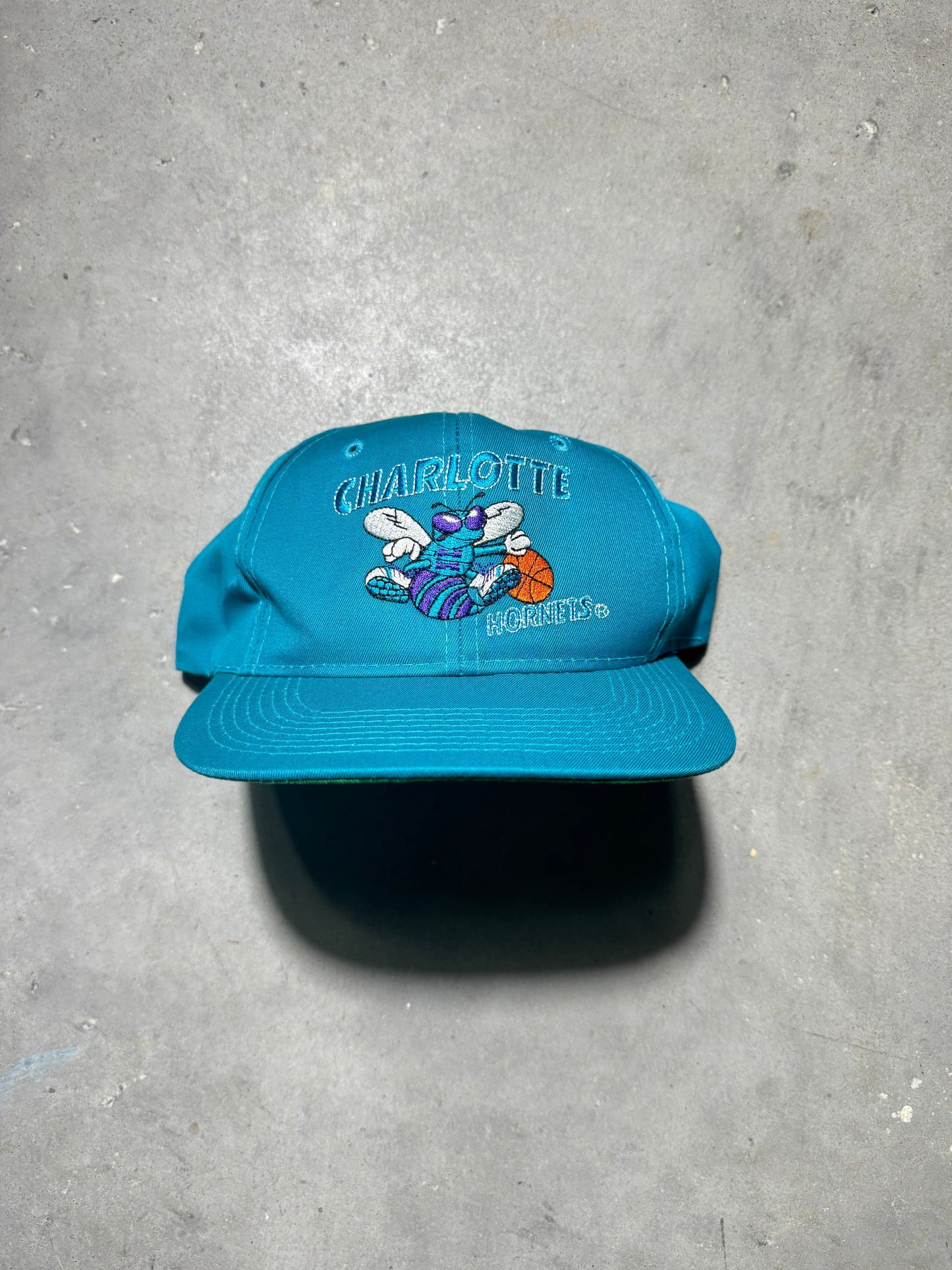 90’s Charlotte Hornets Vintage Teal G Cap NBA Snapback Hat (OSFA)