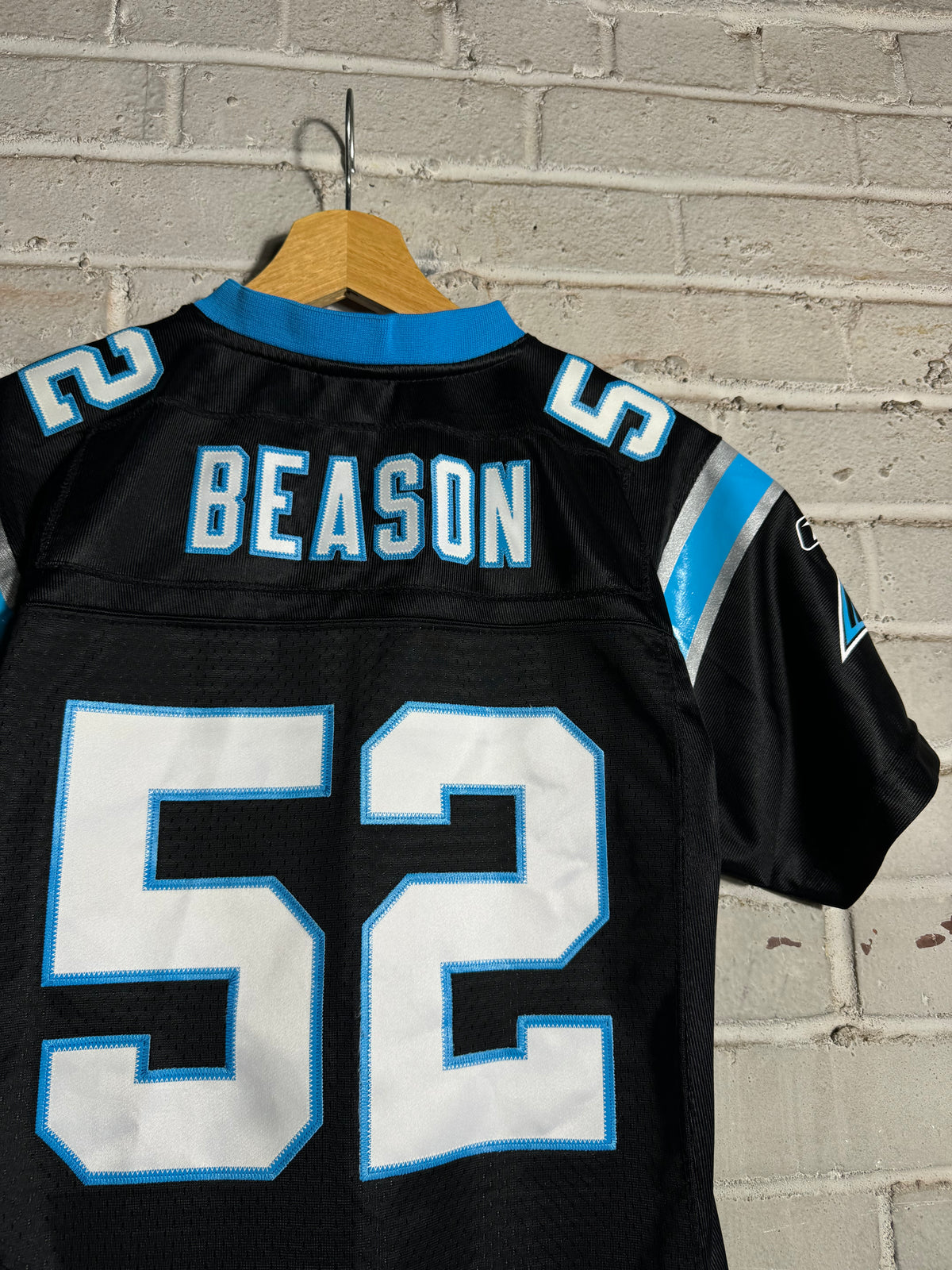 00’s Carolina Panthers Jon Beason Vintage Black Reebok Stitched NFL Jersey (Youth Medium)