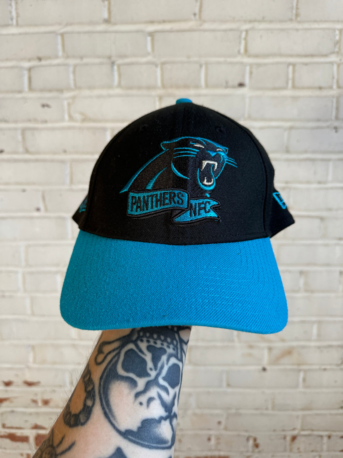 Carolina Panthers NFC South NFL New Era Fitted Sideline Hat (M/L)