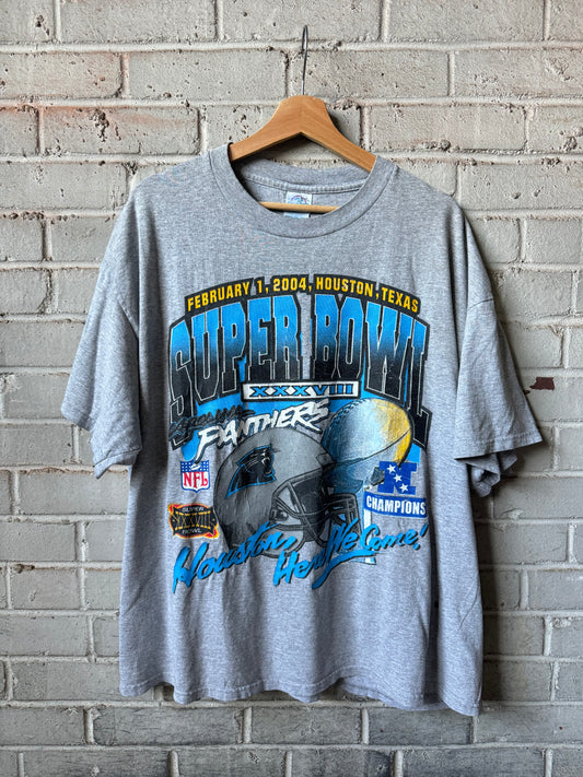 2004 Carolina Panthers Super Bowl XXXVIII “Houston, Here We Come” Vintage Grey Parking Lot Print NFL Tee (Boxy XXL)