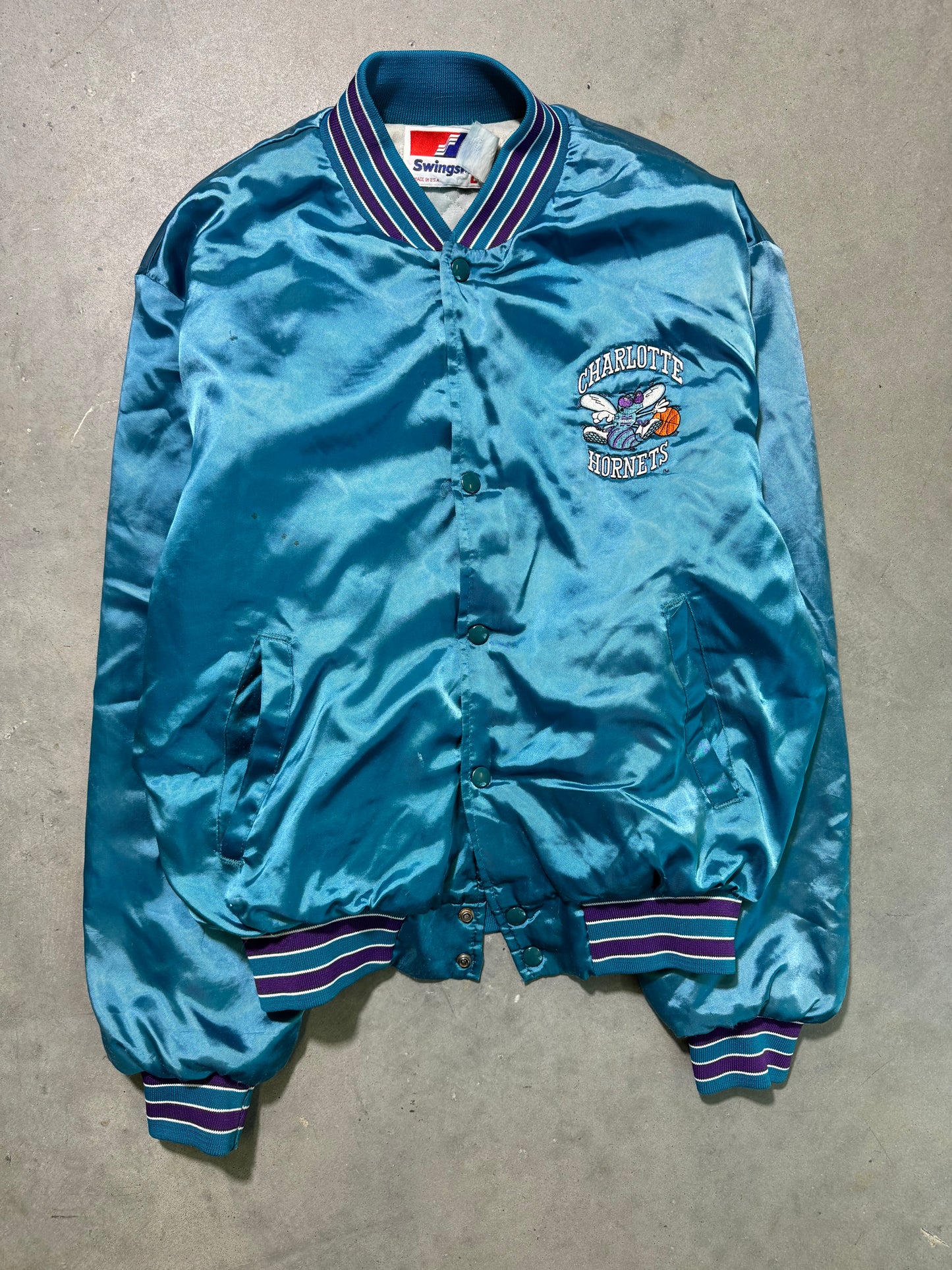 90’s Charlotte Hornets Vintage Distressed Teal Swingster NBA Satin Jacket (Large)
