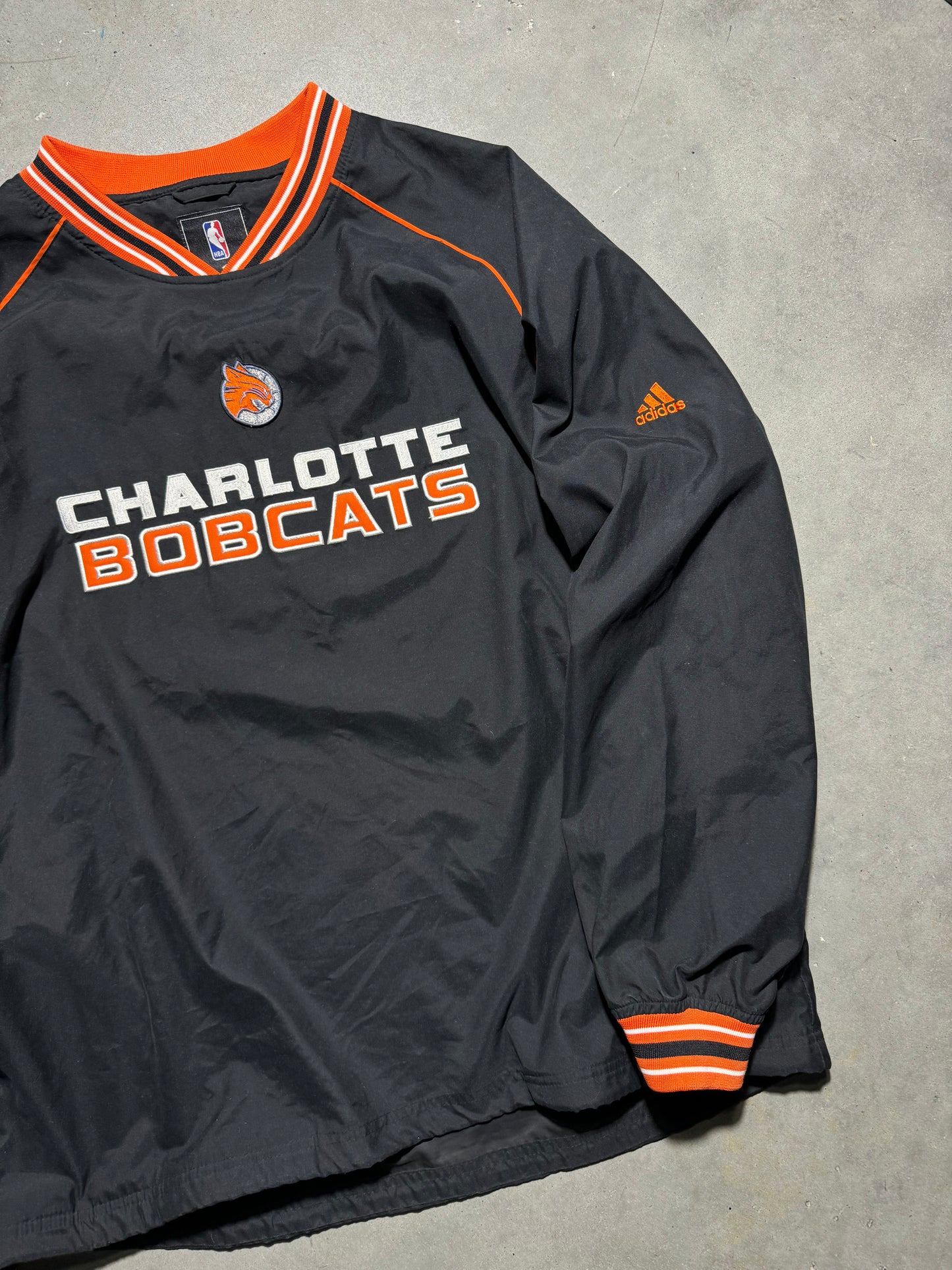 00’s Charlotte Bobcats Vintage Black Adidas Embroidered Spellout NBA Pullover (Large)