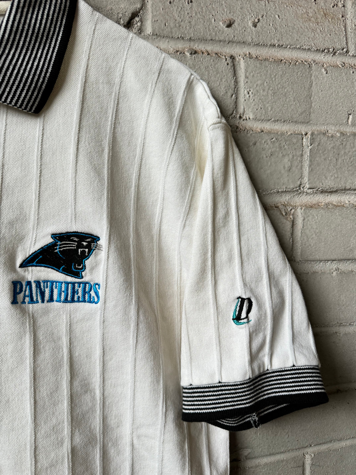 90’s Carolina Panthers Vintage Cream Ribbed Striped Heavyweight NFL Polo Collared Shirt (Medium)