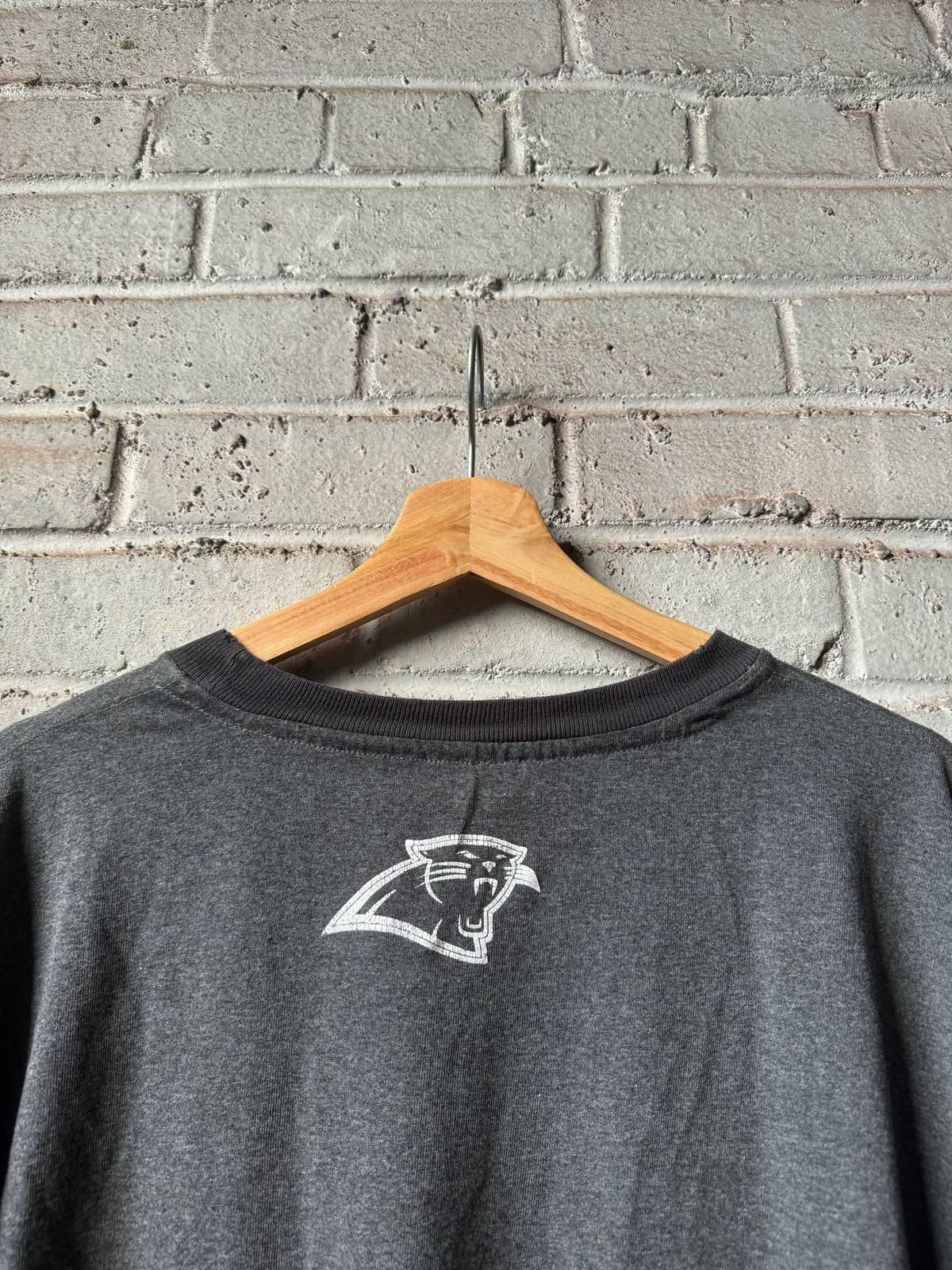 00’s Carolina Panthers Vintage Grey Reebok NFL Ringer Tee (Large)