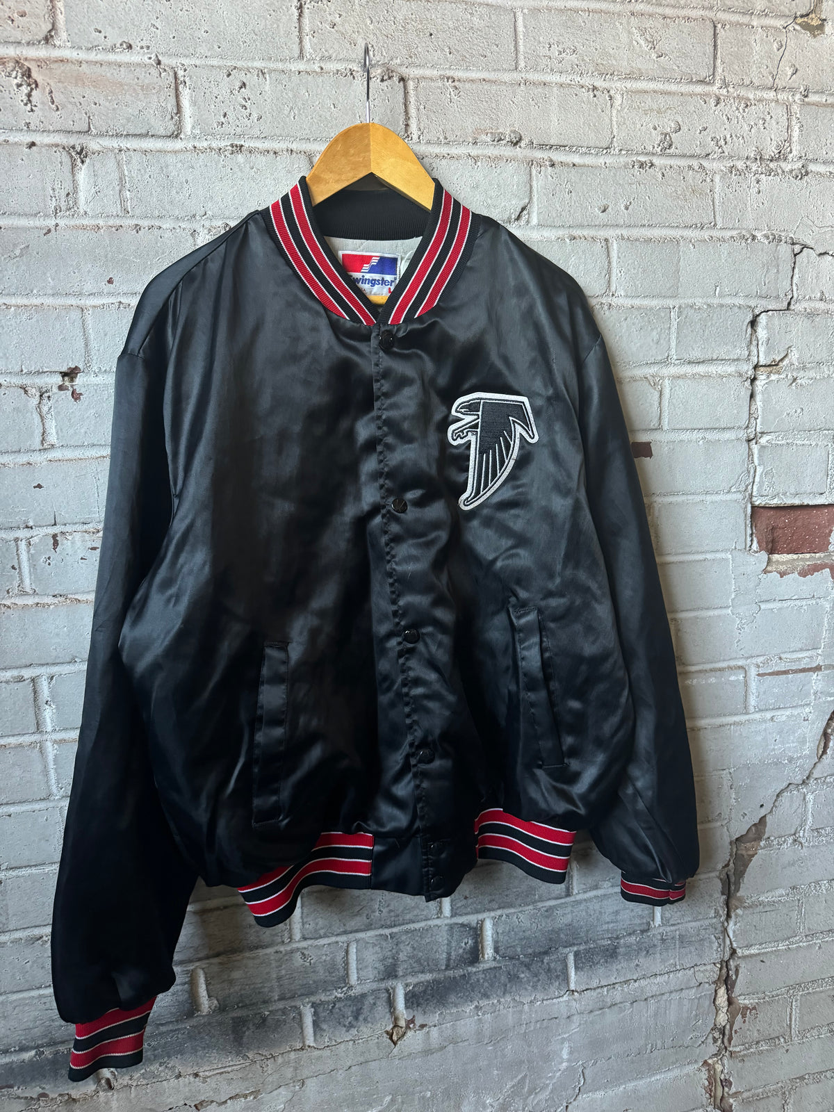 90’s Atlanta Falcons Vintage Black NFL Satin Jacket (Large)