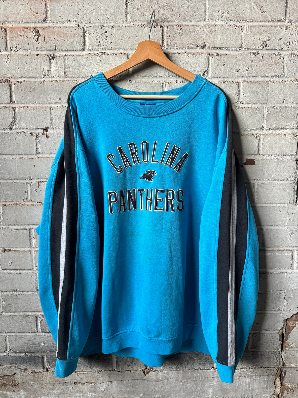 00’s Carolina Panthers Vintage Reebok Heavyweight Distressed Striped NFL Crewneck (XXL)